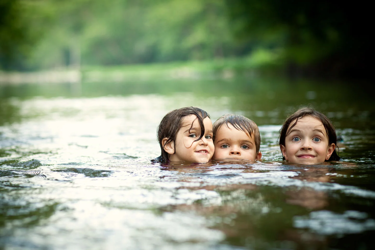 willis-kids-in-water.jpg