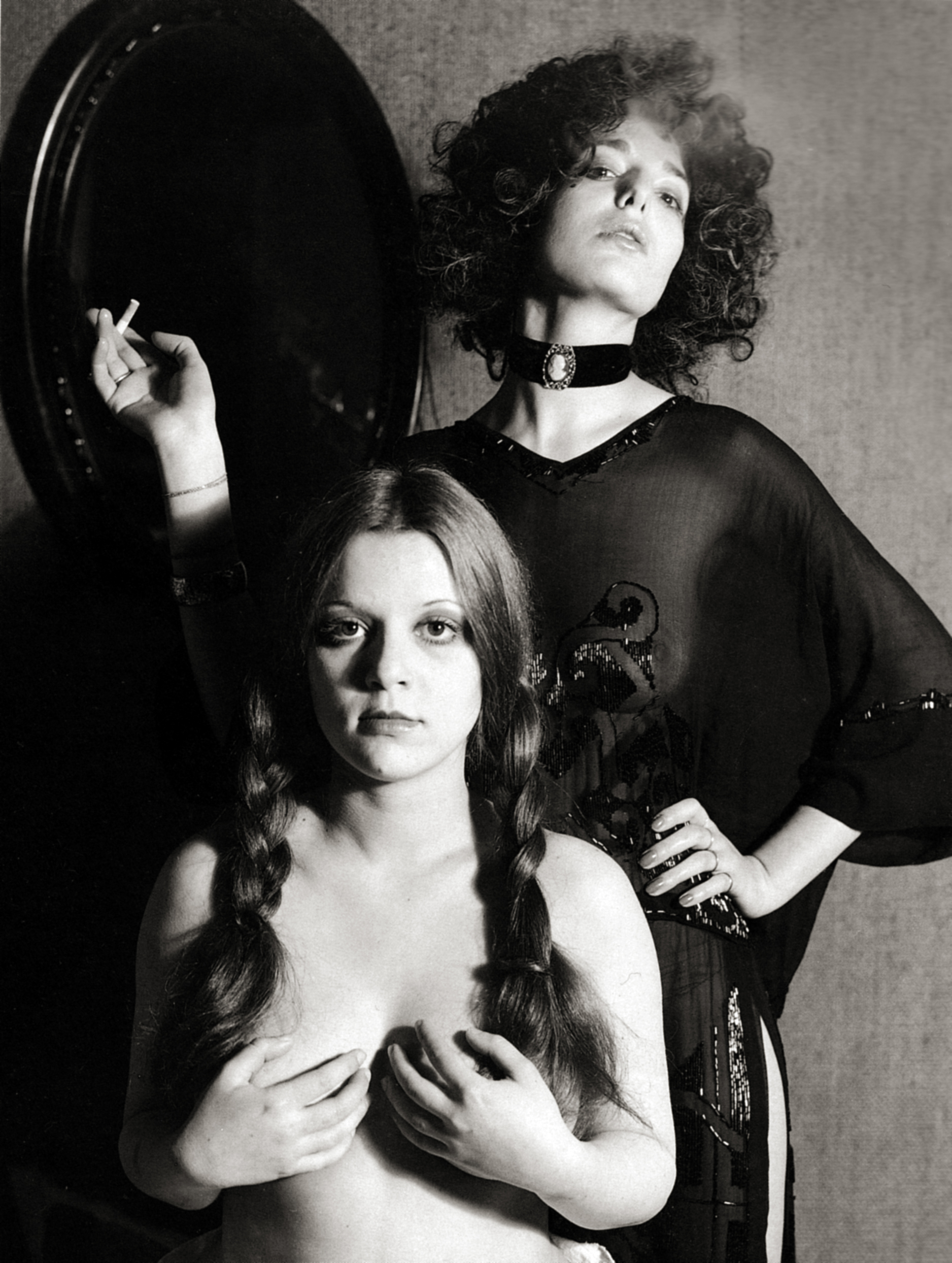 Les Mademoiselles. Photographers apartment, Courtfield Gardens London SW5