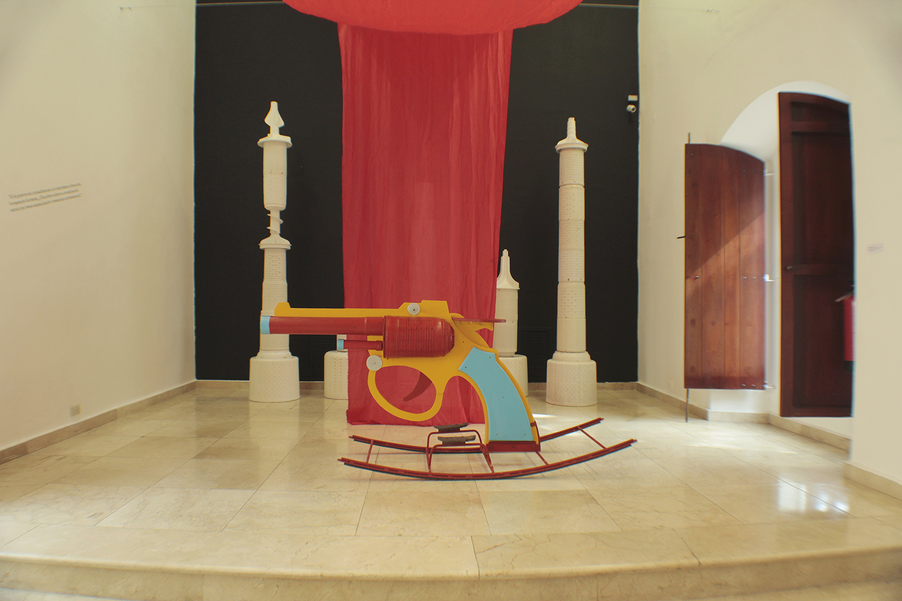 Vista de la exhibición Arte Po! Po! Popular! en el Centro Cultural de España Santo Domingo. 2017. Foto por José Morbán.