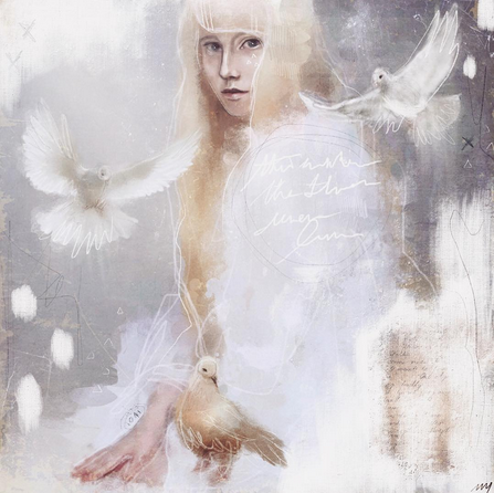 ivy-newport-flight-feather.png