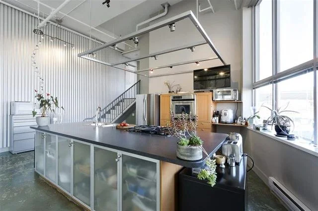 15 GORE AVENUE, VANCOUVER BC