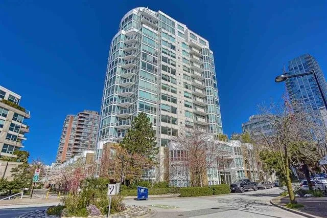 T09 1501 HOWE STREET, VANCOUVER BC
