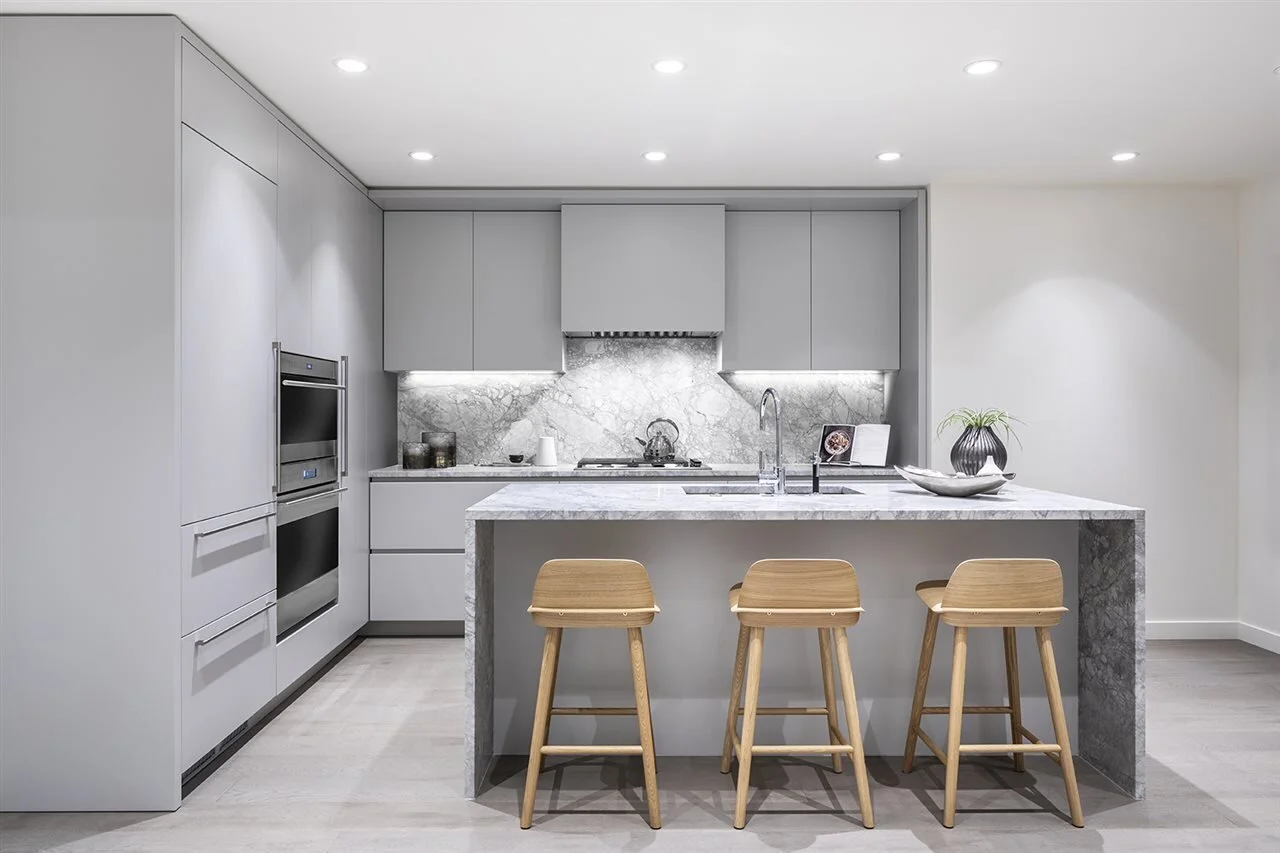 1105 7433 CAMBIE STREET, VANCOUVER BC