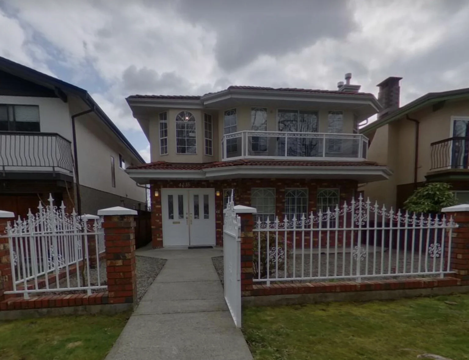 4236 Venables St, Burnaby BC