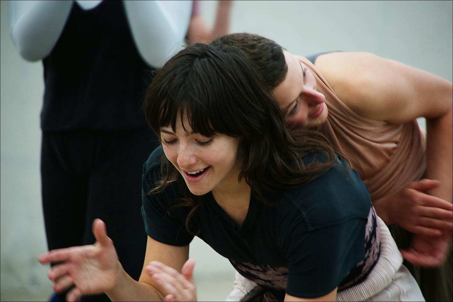 A precious closeup from last Fall&rsquo;s photo shoot!
Photo credit: @aericmg feat. @alexandradoyle @prince_alarming_000 

#dancetheatre #liveart #supportthearts #dancenyc #newyorkdance #dancersofinstagram #dancersofig