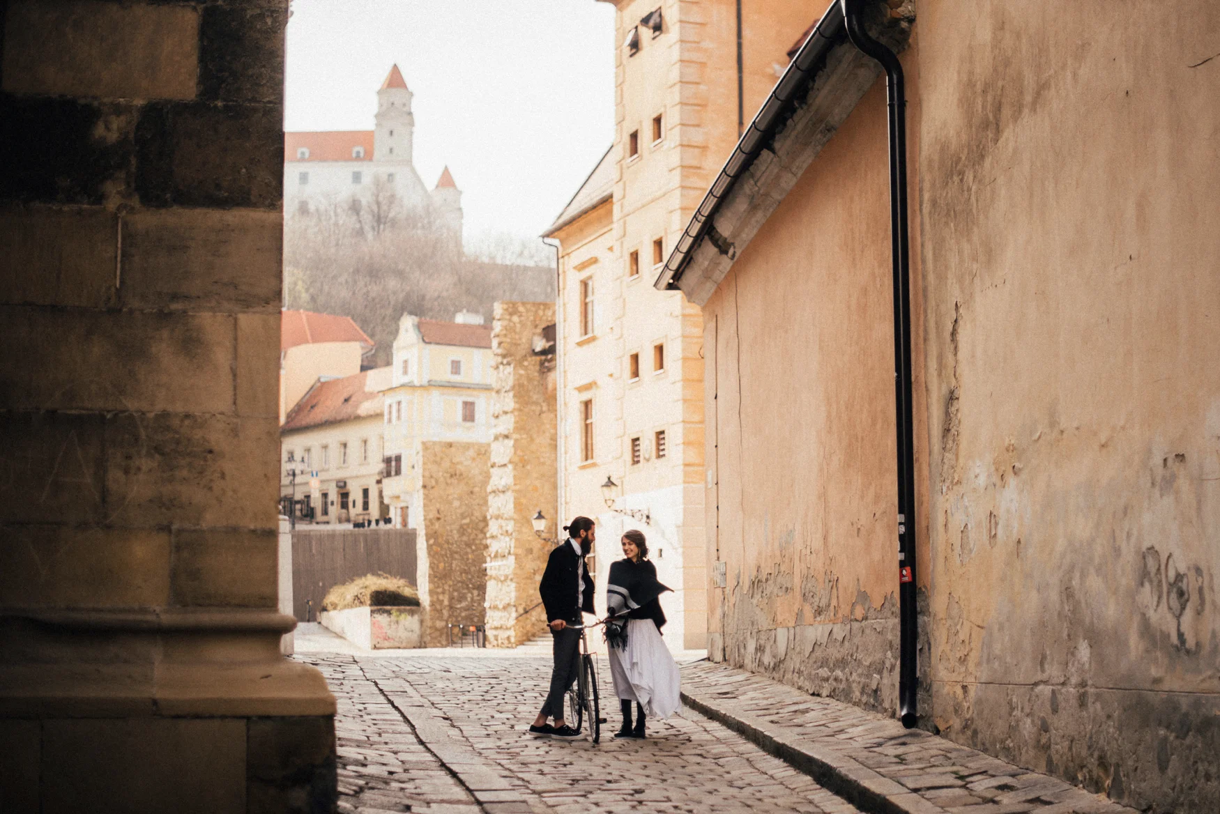 3 art deco inspired hipster wedding editorial bratislava 017.jpg
