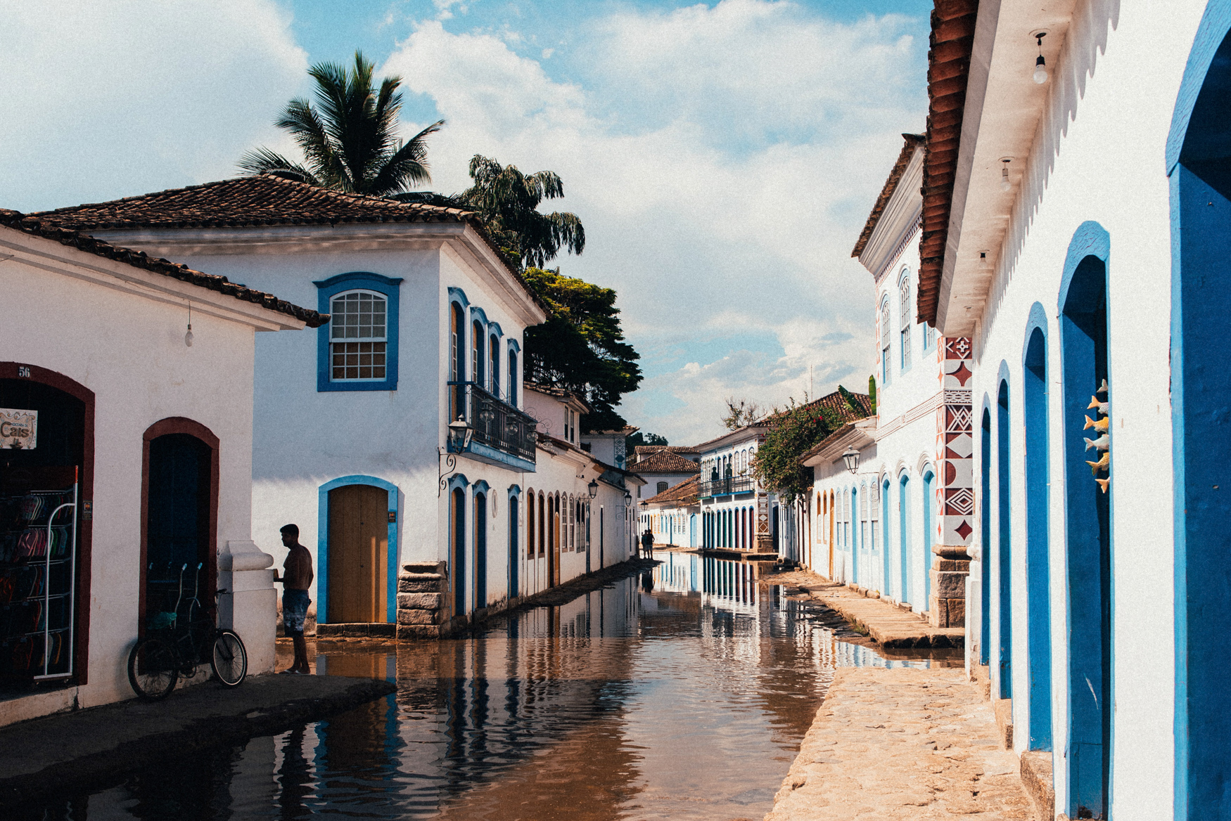 E&T1 brazil tropical engagement session in paraty & rio 040.jpg