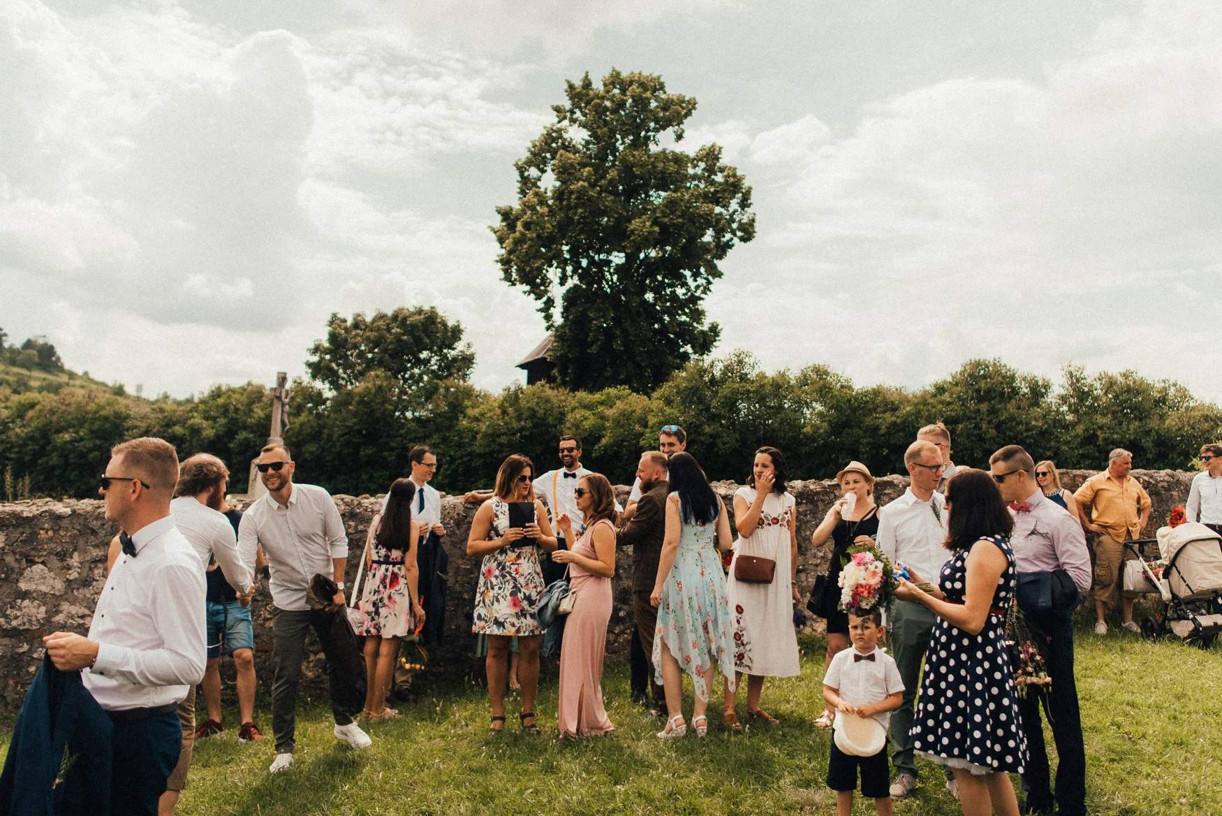 k&p relaxed hipster barn wedding 052.jpg