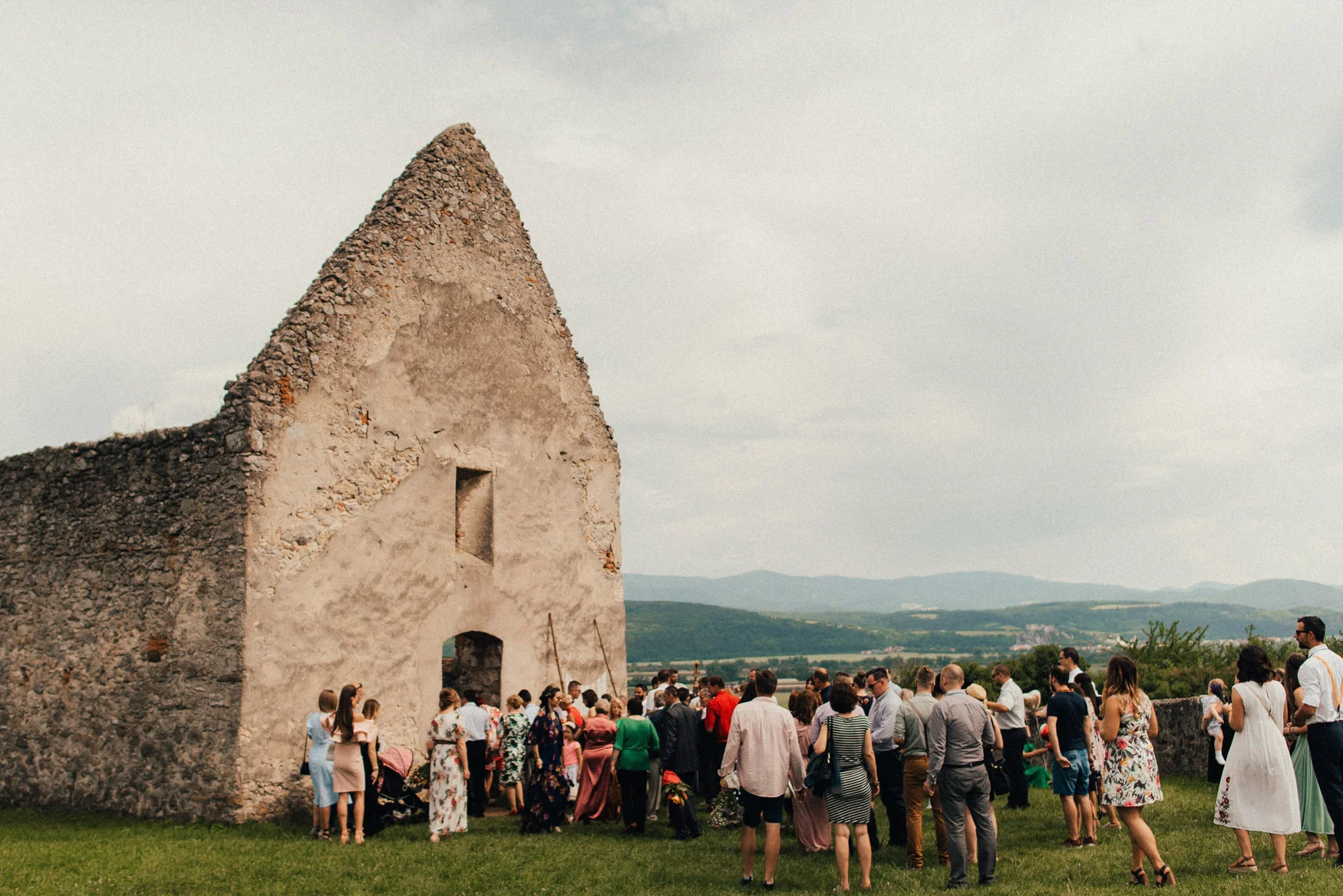 k&p relaxed hipster barn wedding 074.jpg