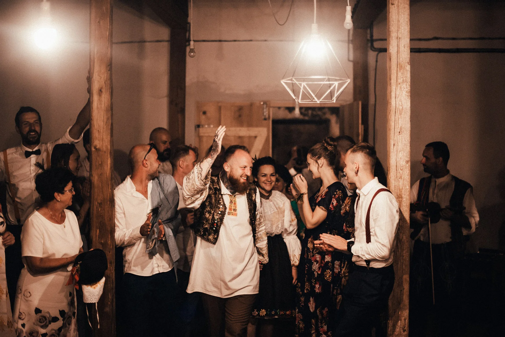 k&p relaxed hipster barn wedding 134.jpg