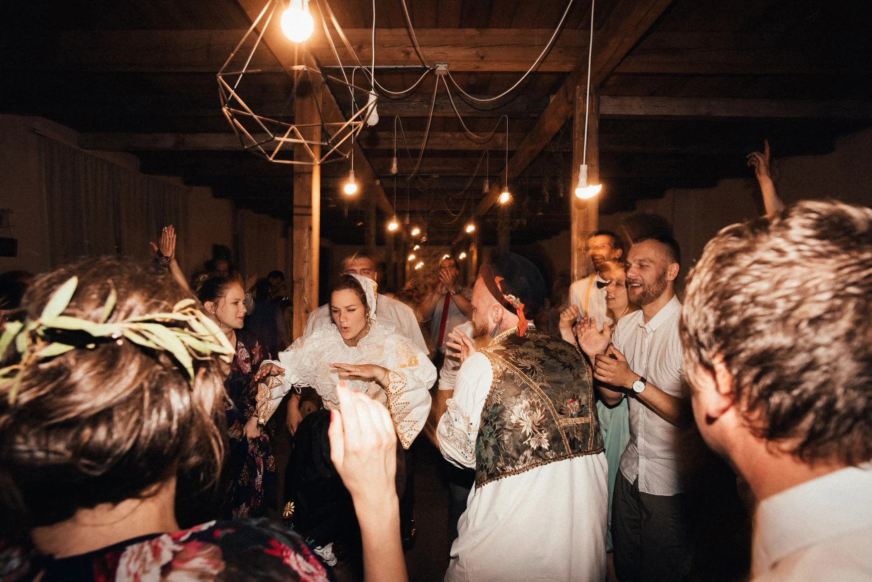 k&p relaxed hipster barn wedding 138.jpg