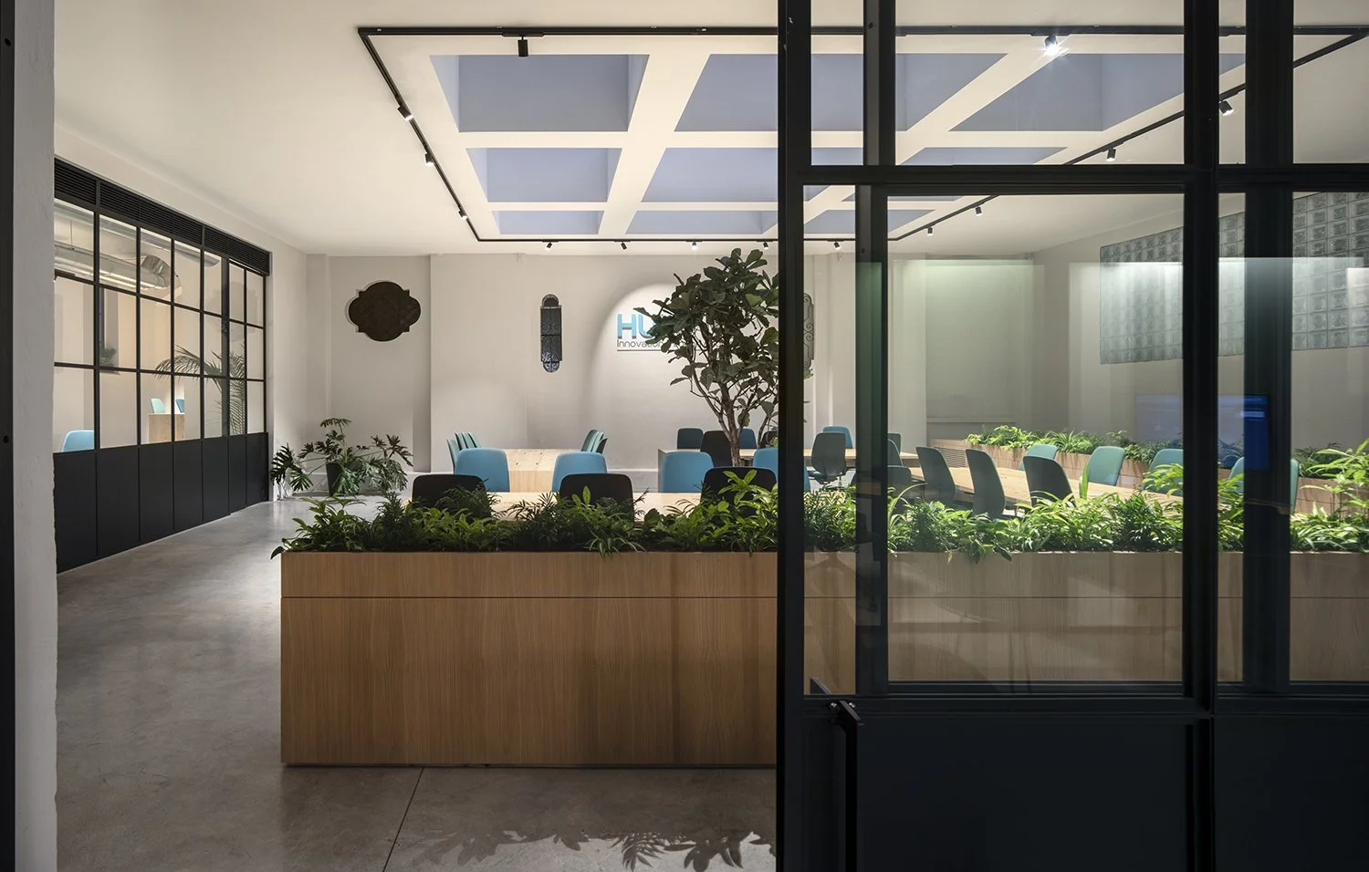  Medardo Rosso Coworking Spaces, Milano   Date: 2019 I 2022   Architect: Paolo De Benedictis   Assistant: Massimo Ballarin, Pietro de Scarpis    Photography: Alessandra Chemollo    &lt;&lt;  change project  &gt;&gt;     