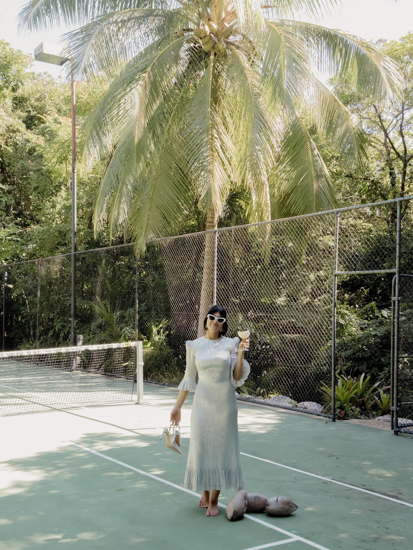 Annie in this dress on the island forever. 🌴❤️