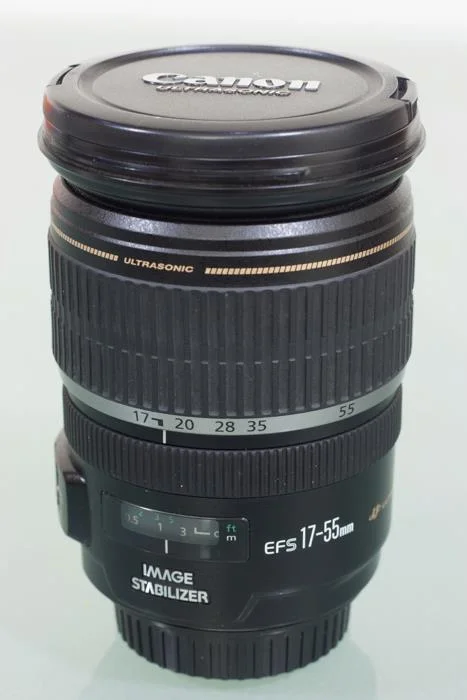 Side tip, take clean images of your lens, the more professional your advertisement pic looks, the better the lens looks.