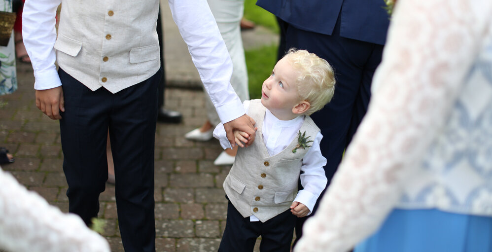 Wedding Photography St Mary The Virgin Eaton Bray (1).jpg