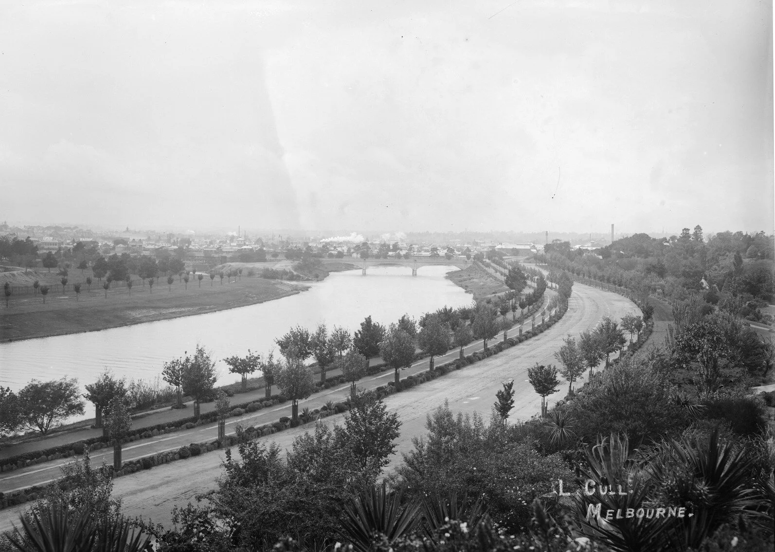 Webinar #2 - Economies, The River and Bessie