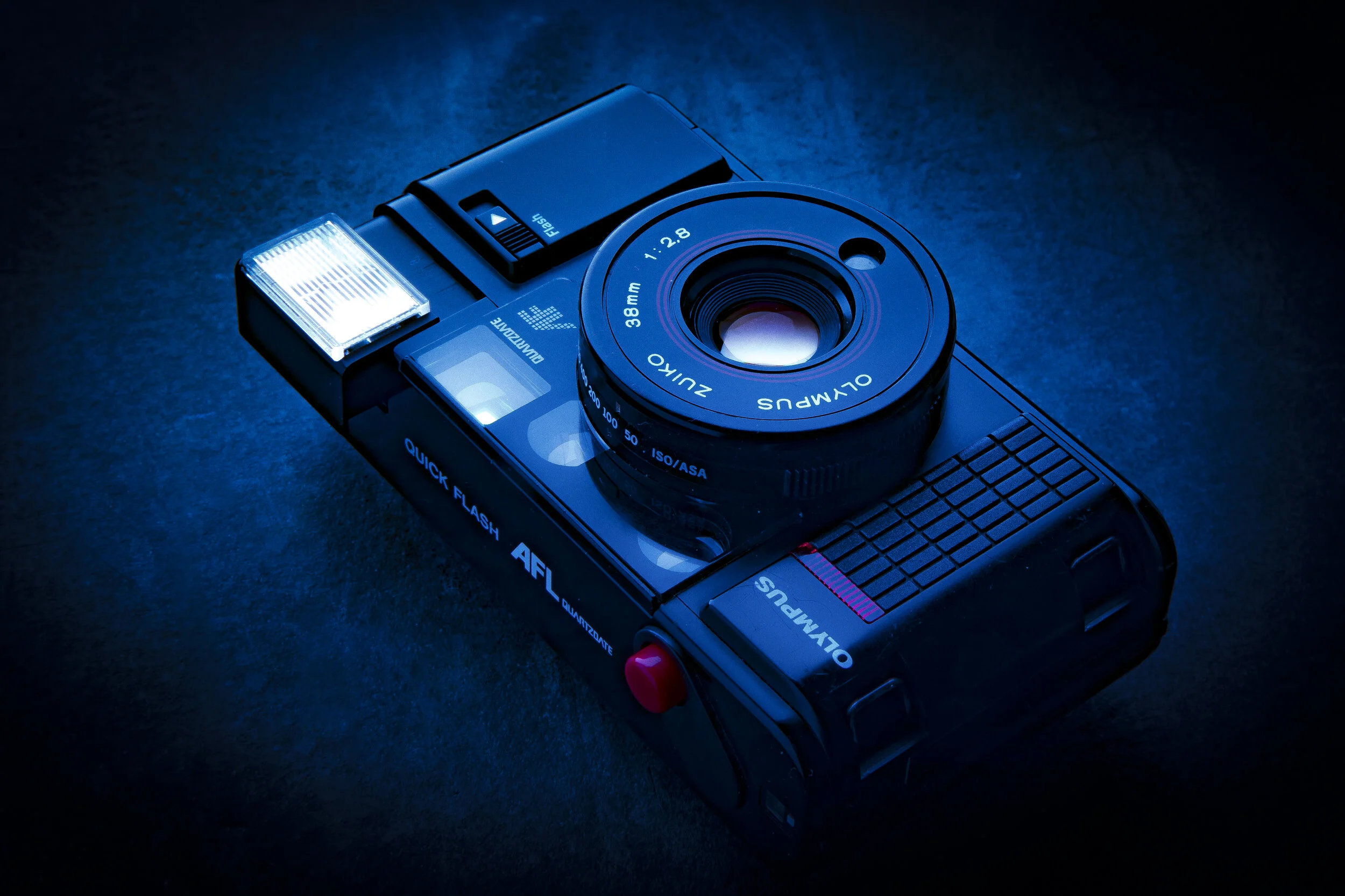OLYMPUS-CAMERA-PHOTO-CAMERA-ANALOG-FILM.JPG