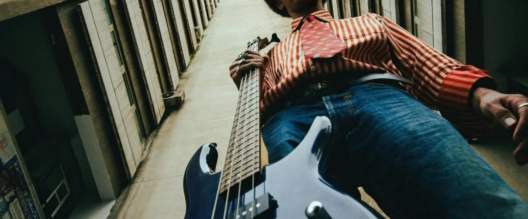 MUSICIANS aged 25-45