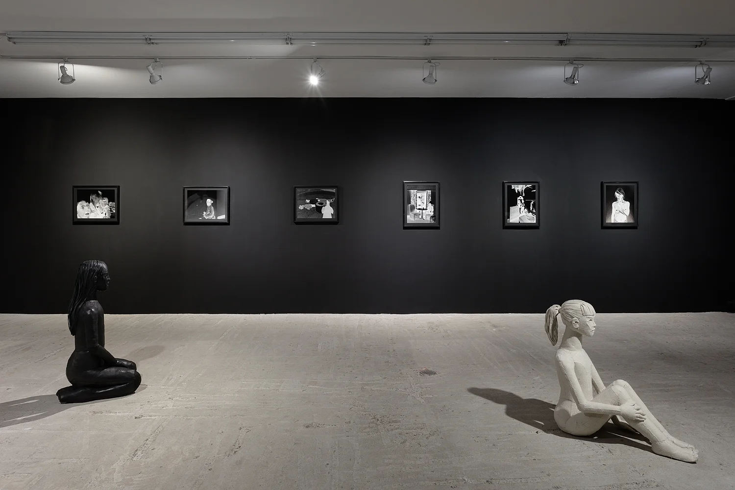 Aneta Grzeszykowska, No/Body, Installation view at Lyles & King, September 7 - October 16, 2016