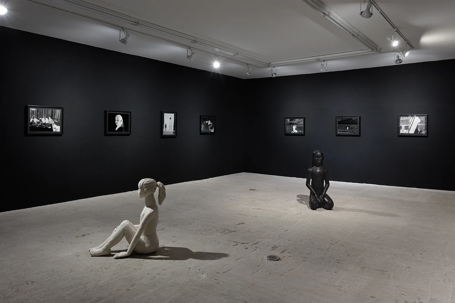 Aneta Grzeszykowska, No/Body, Installation view at Lyles & King, September 7 - October 16, 2016