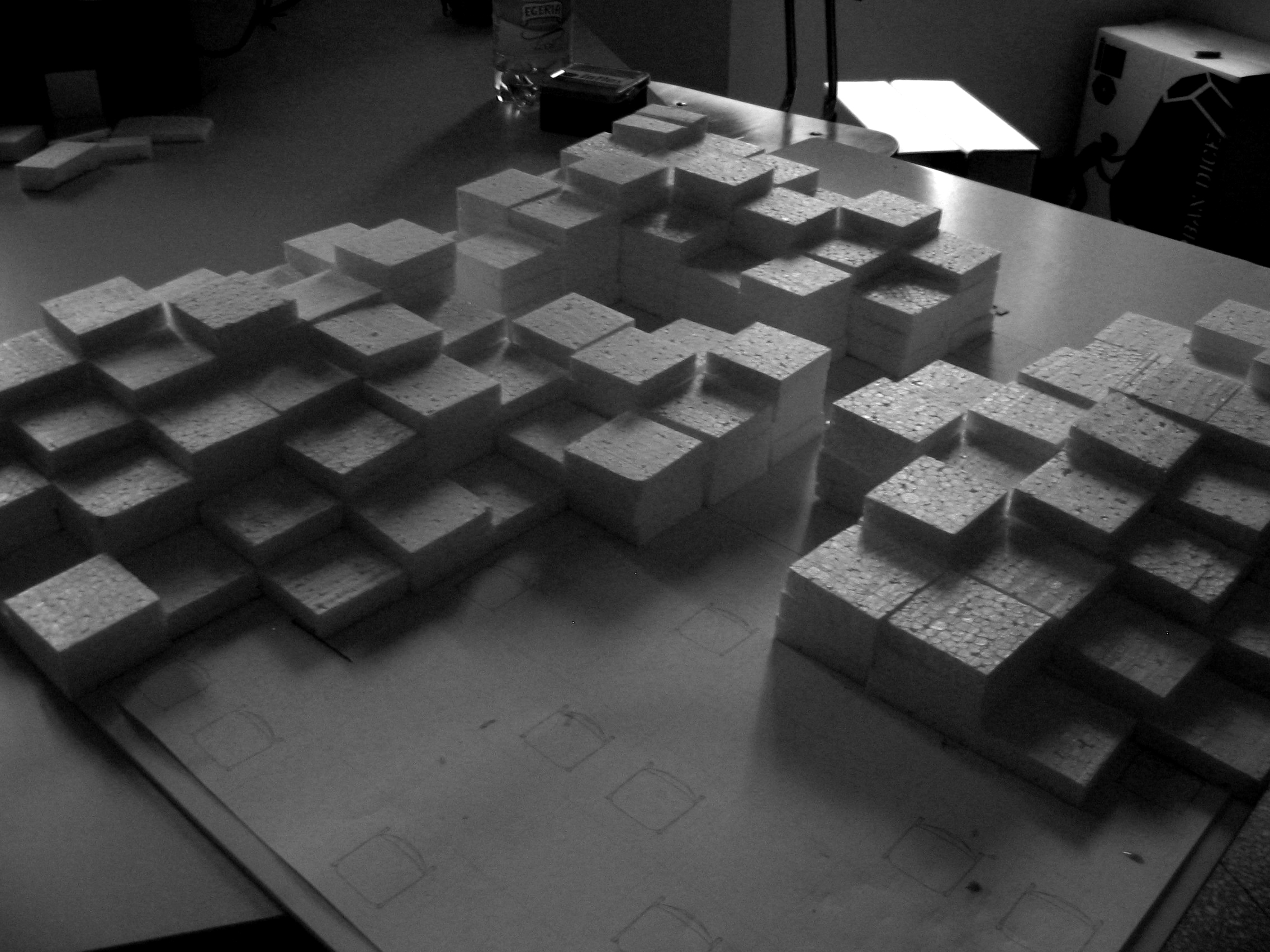 Il plastico di studio dell'allestimento.