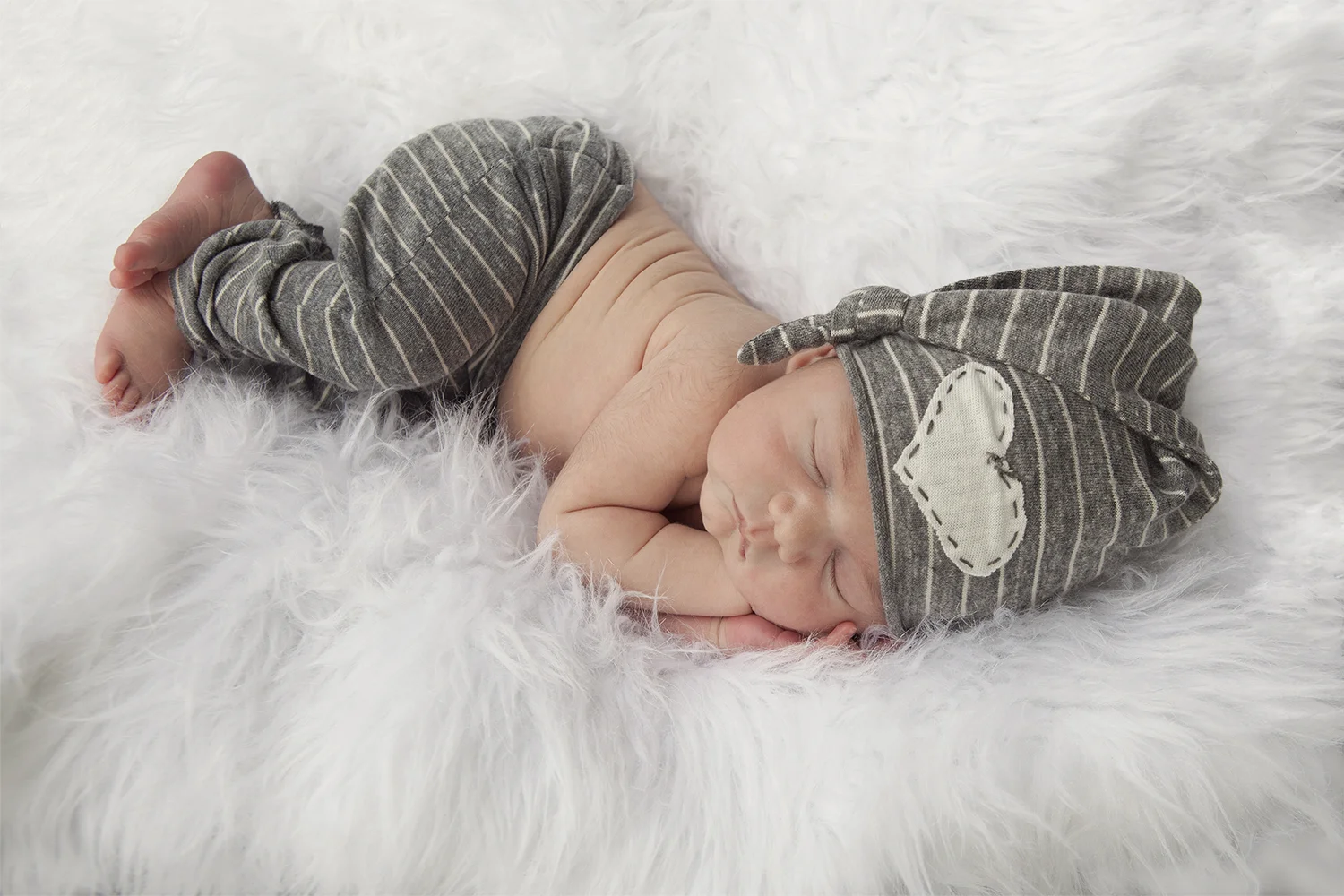 2015 Davina-Newborn (39 of 64)blog.jpg