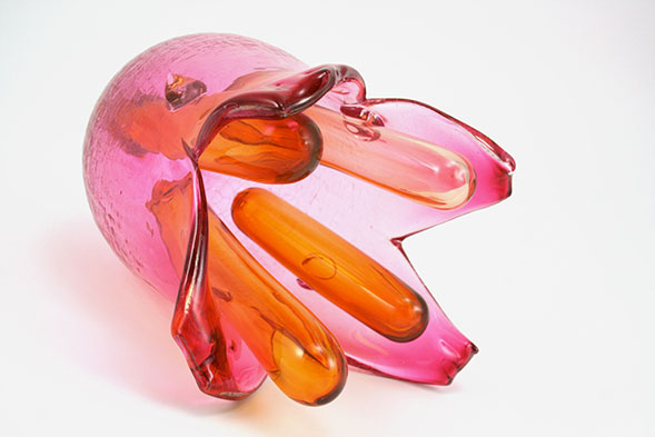 Cryptosporidium , one of the 6 glass models created by Bee Kingdom Glass with the micro-biology Laboratory