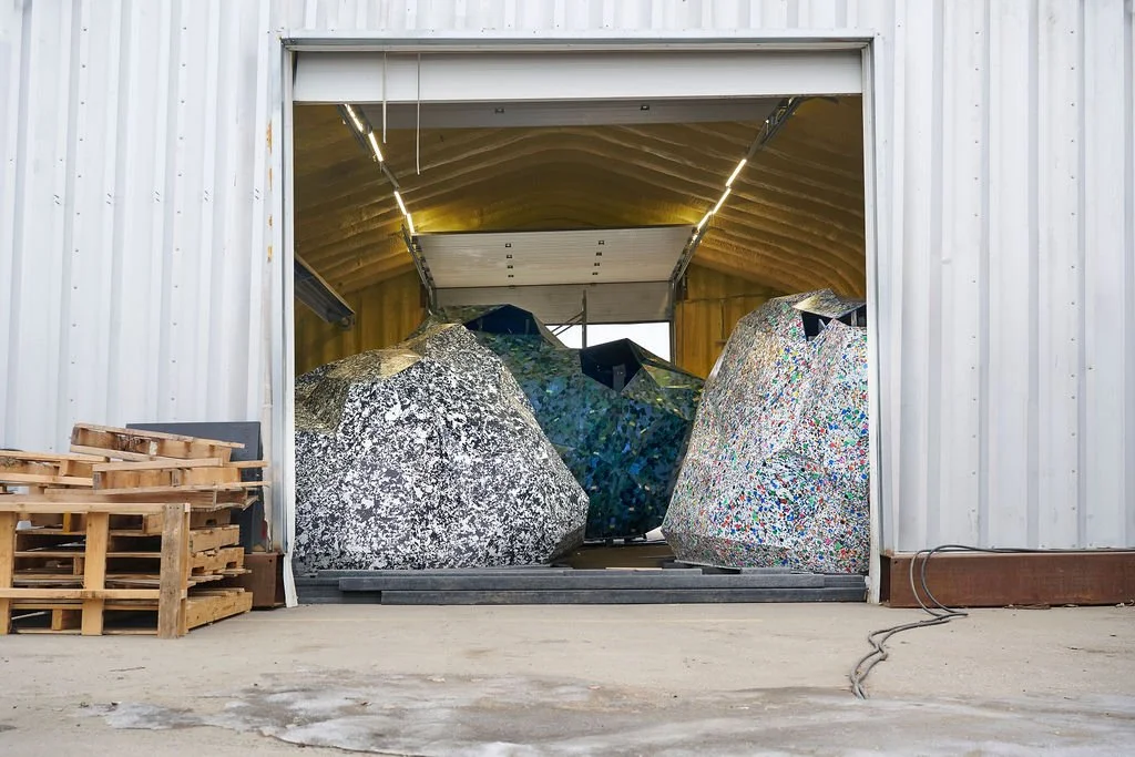 Modern erratics