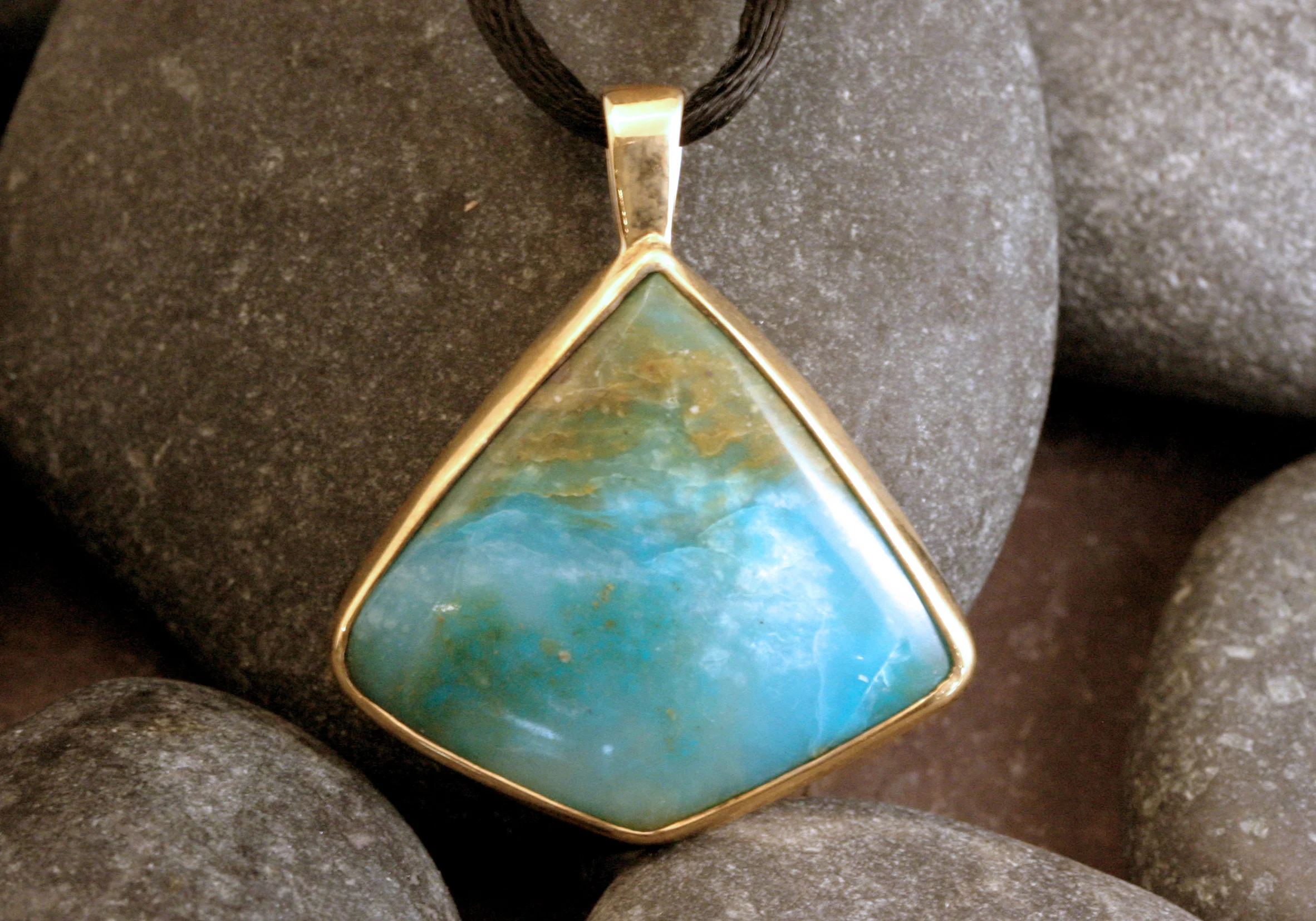 14K Gem Silica Pendant — Designs By S\u0026R