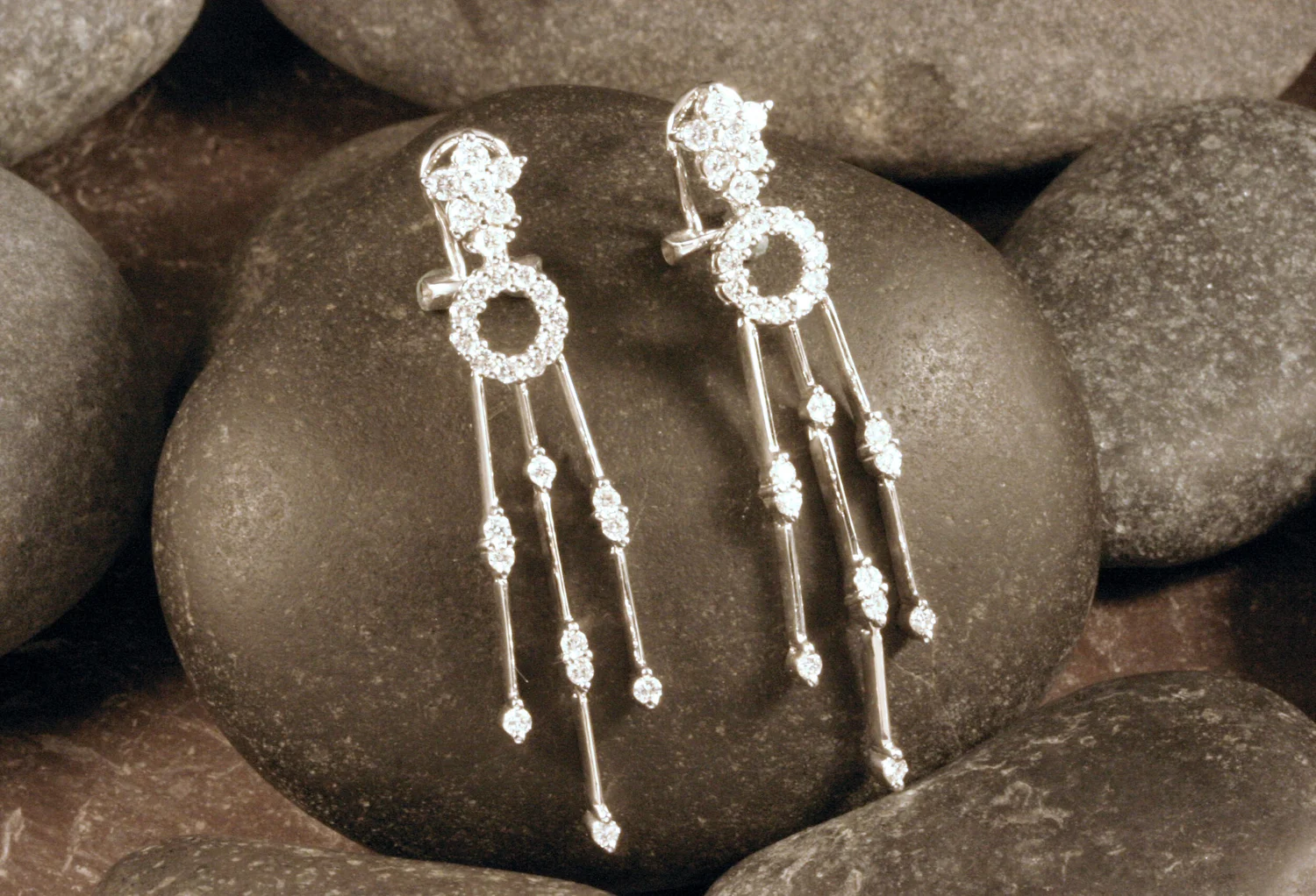 14k White Gold Diamond Star Drop Earrings Designs By S R