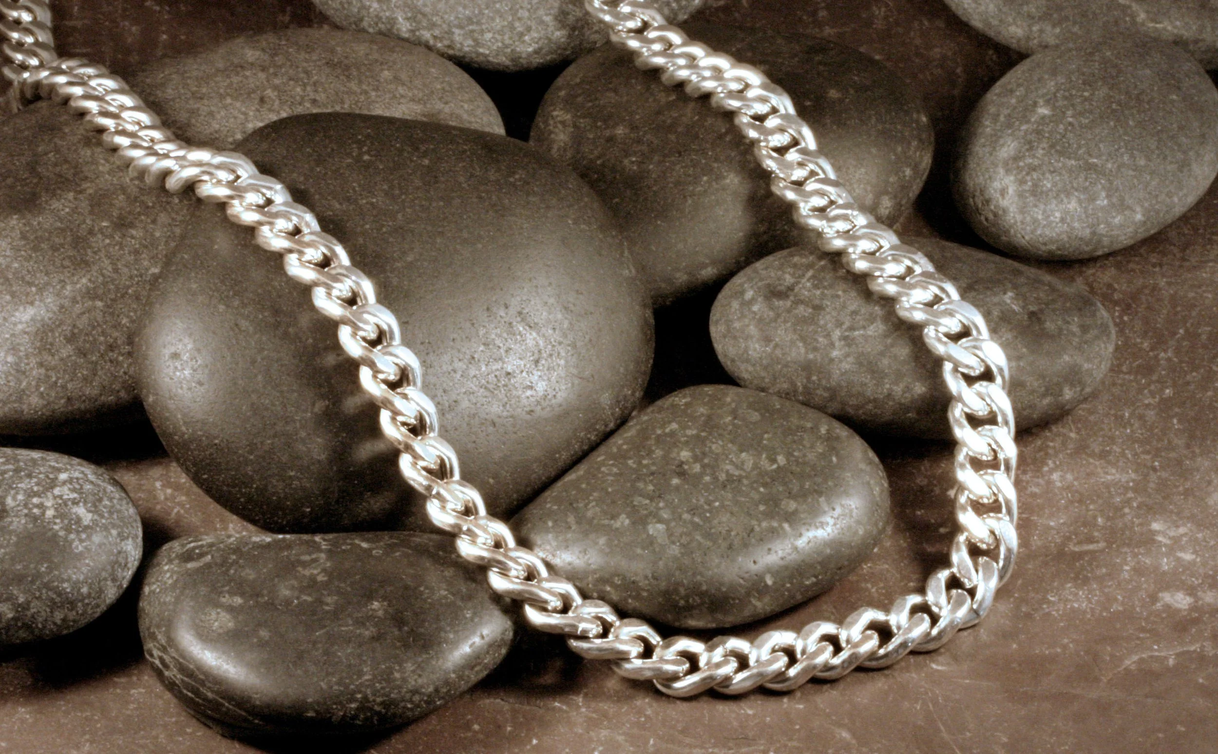 813-00008_SS+Curb+Chain+7.5mm+ 