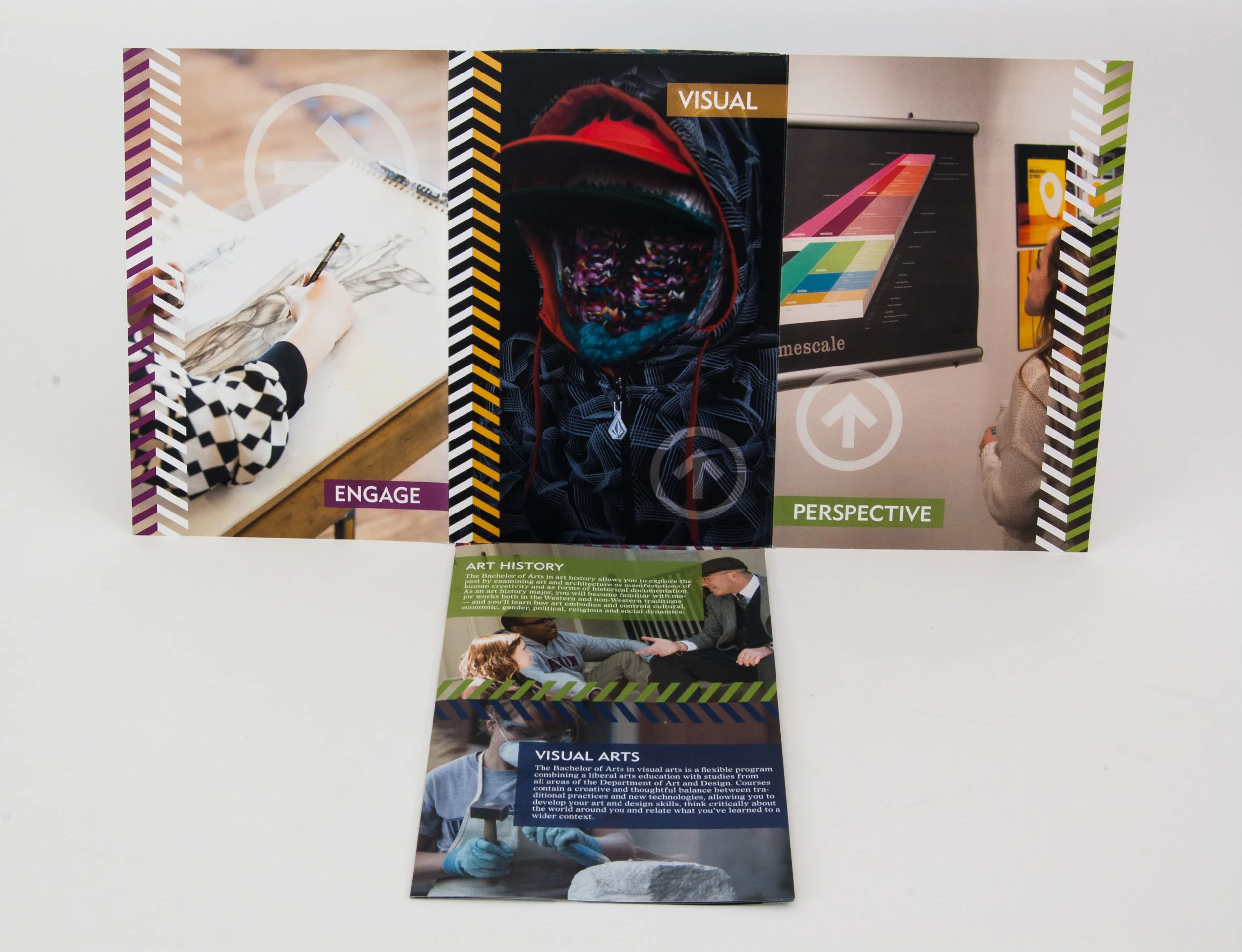 brochure_4.jpg