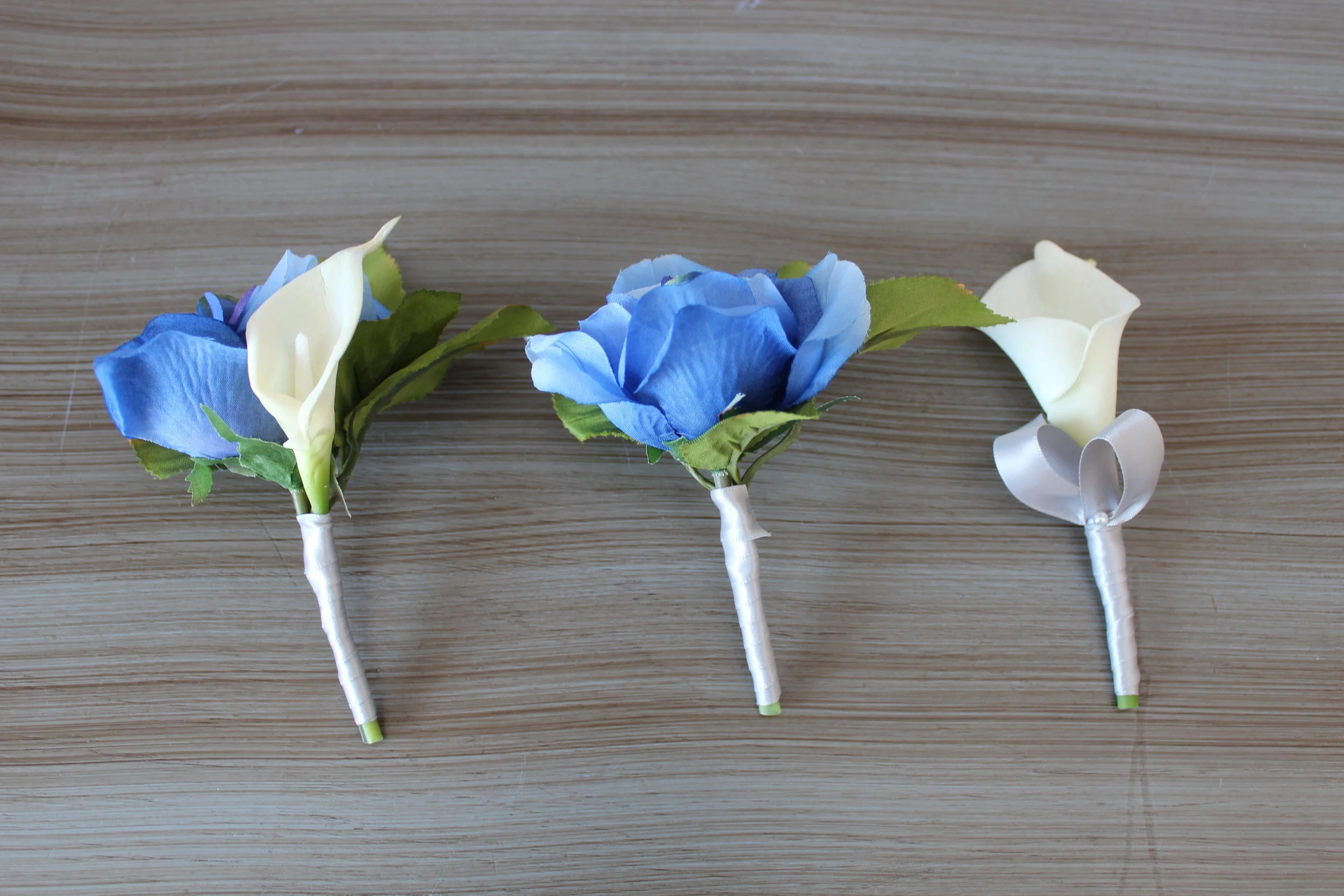 Groom's boutonniere, Groomsman, Program Attendant Corsage