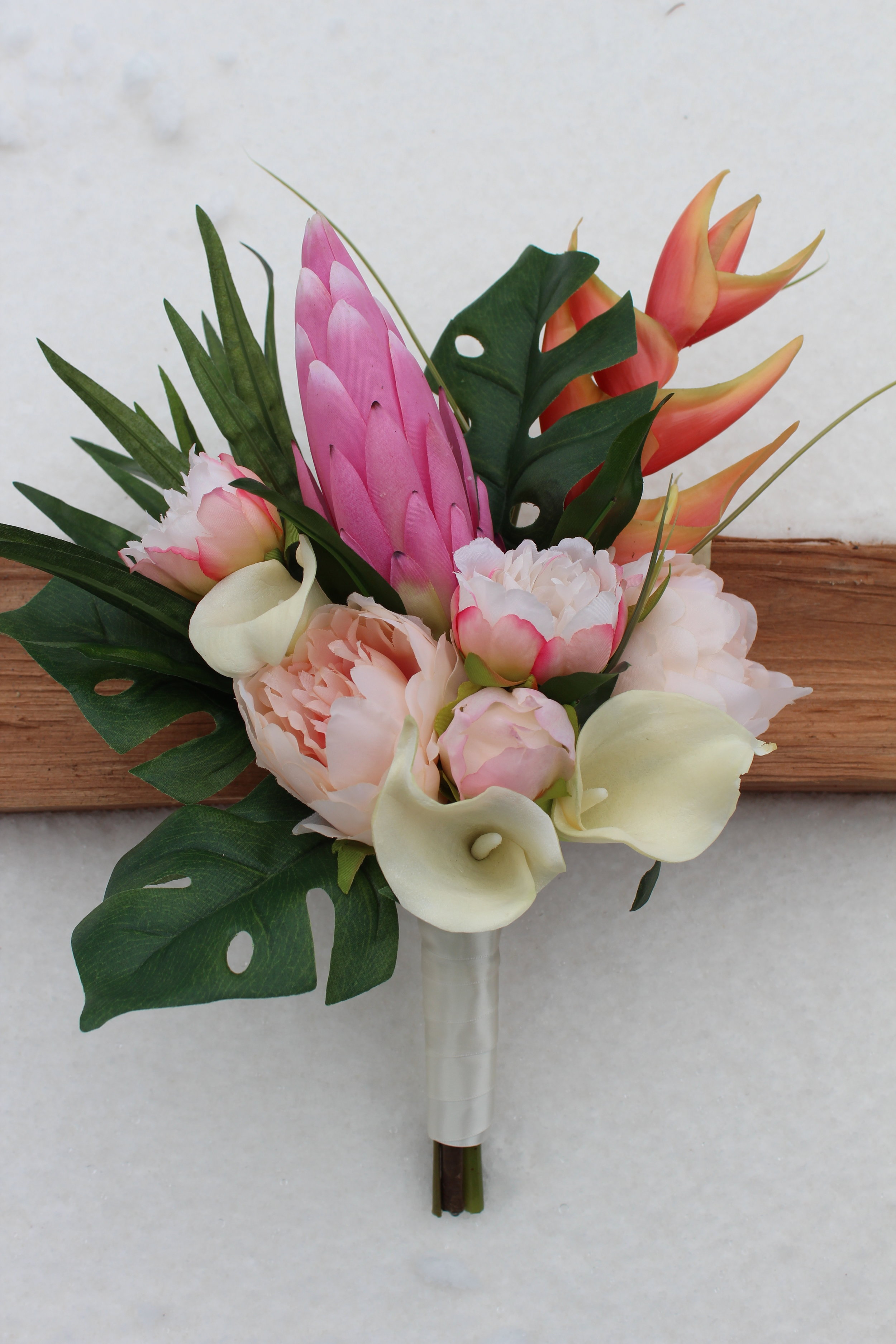 Tropical Bridal Bouquet And Matching Silk Flower Arrangements Silk Wedding Flowers And Bouquets Online Love Is Blooming