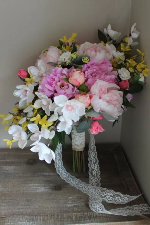 Elopement Bridal Bouquet in Silk Wedding Flowers