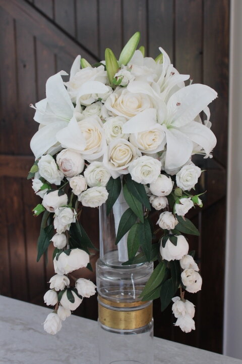 Adjusting Expectation for Inspiration Photos for a Silk Flower Bouquet