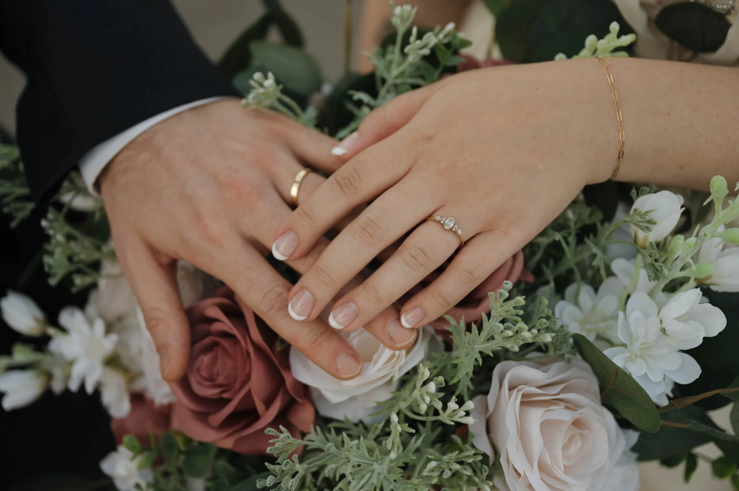 White, Dusty Pink and Nude Silk Wedding Flowers - Reveal and Review