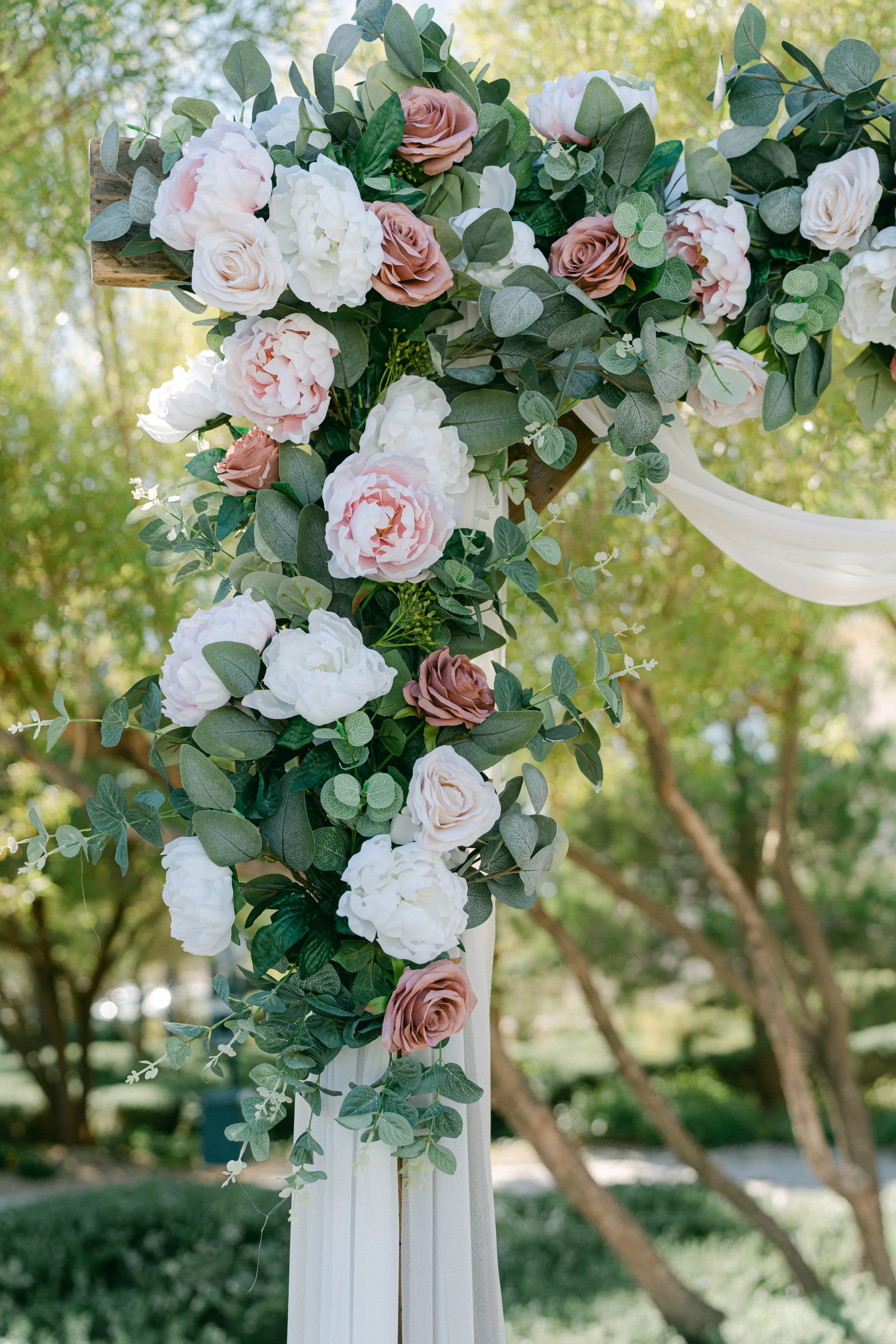 custom-silk-wedding-flowers-rose-bridal-bouquet-arch-arrangement