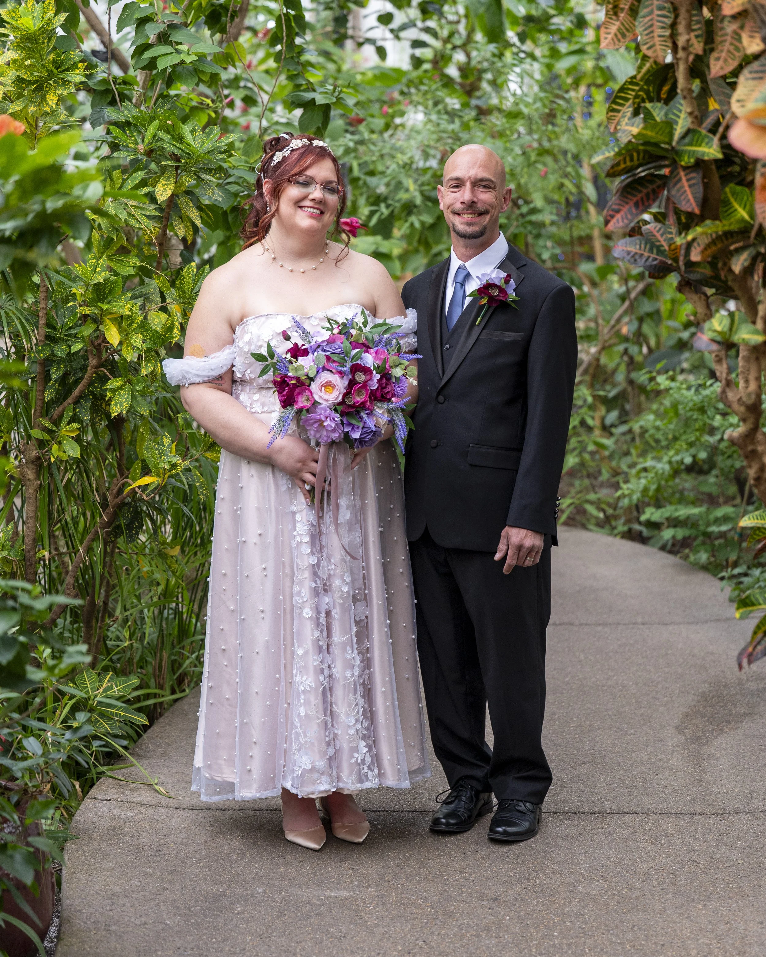 custom silk wedding flowers bridal bouquet poppies, roses, hydrangea boutonniere