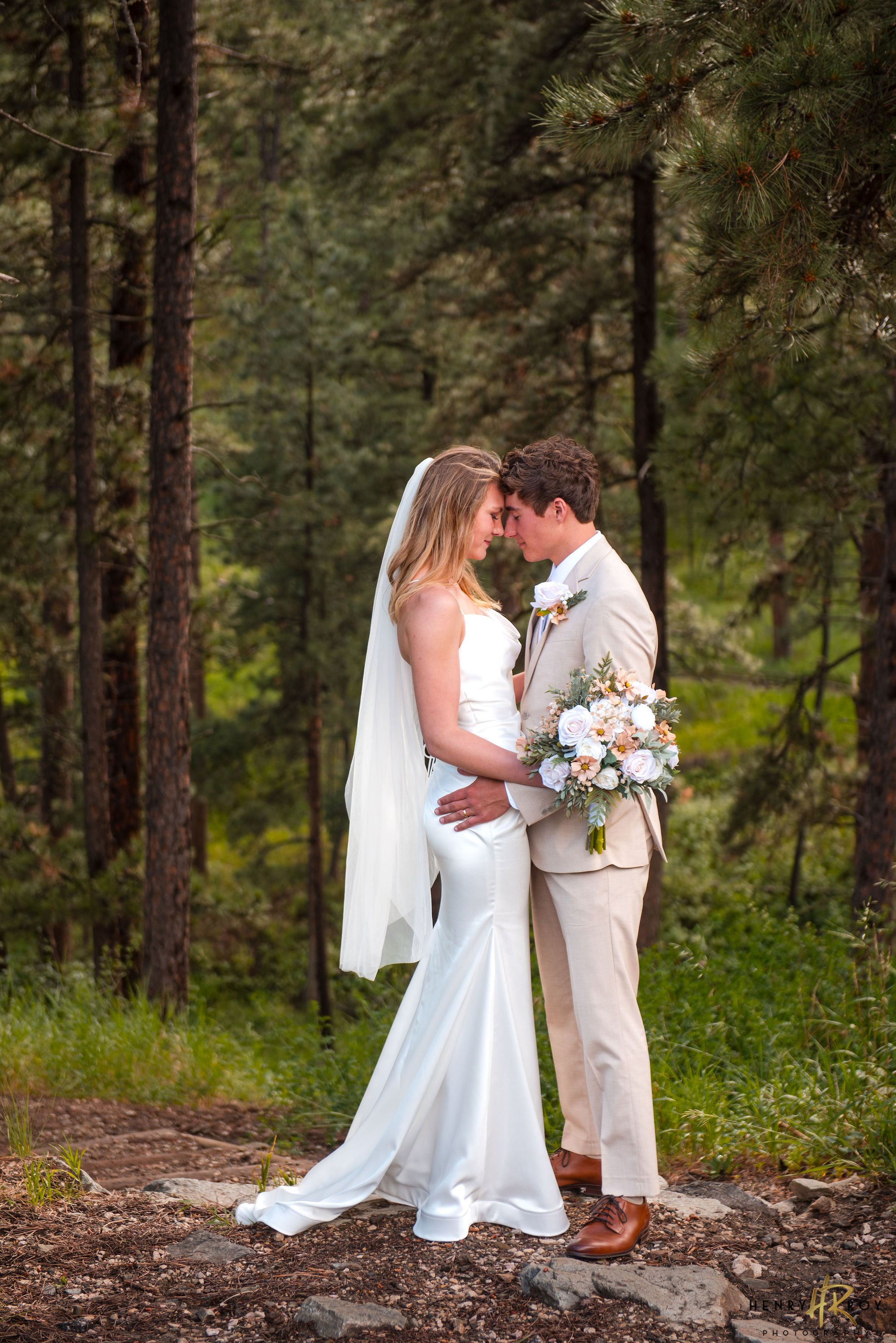 neutral-colors-bridal-bouquet-custom-silk-wedding-flowers