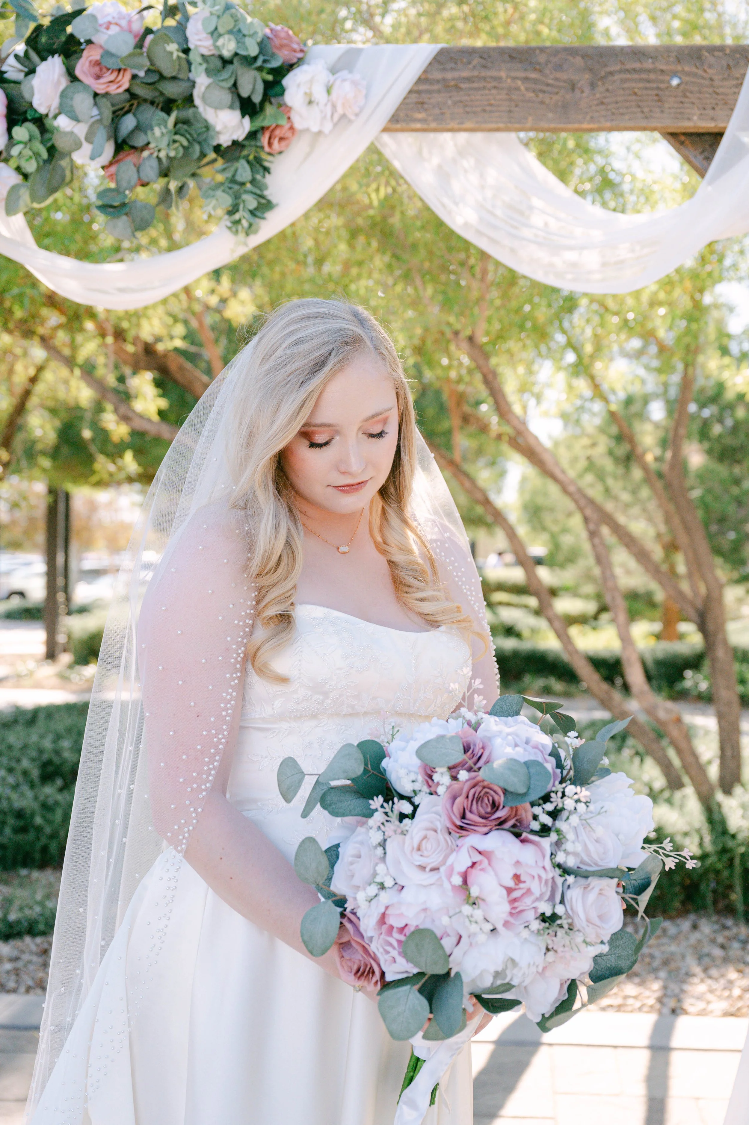 custom-silk-wedding-flowers-rose-bridal-bouquet-arch-arrangement