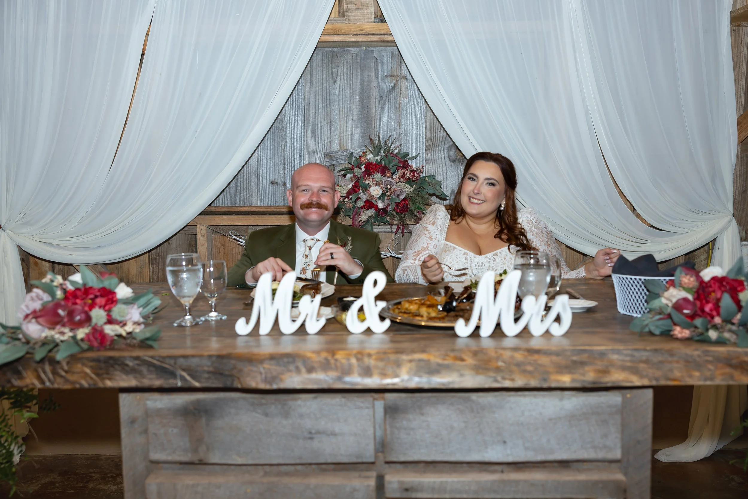 burgundy-silk-wedding-flowers-custom-bridal-bouquet-table-arrangements