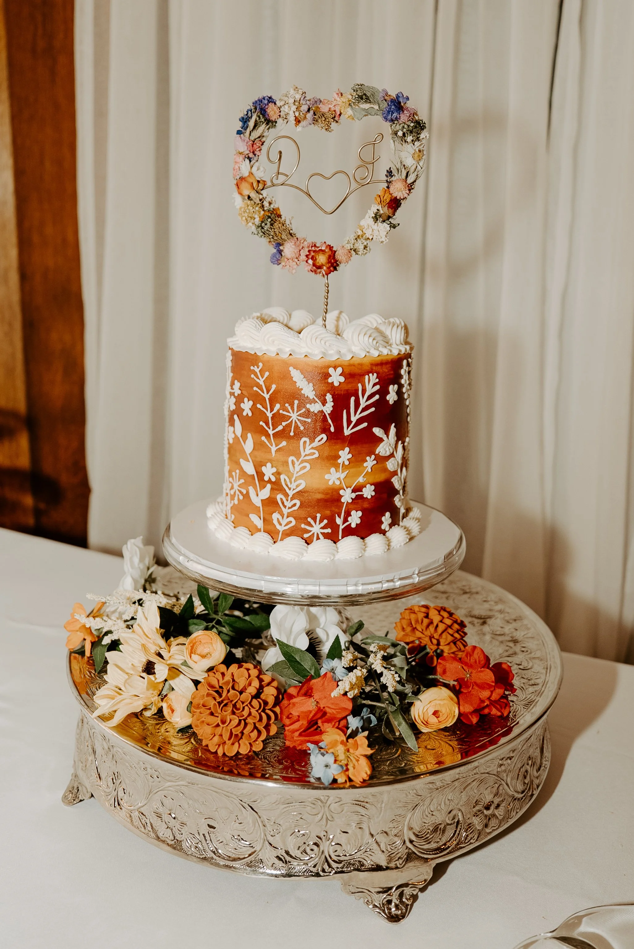 custom-fall-wedding-flowers-silk-bridal-bouquet-boutonniere-cake-arrangement