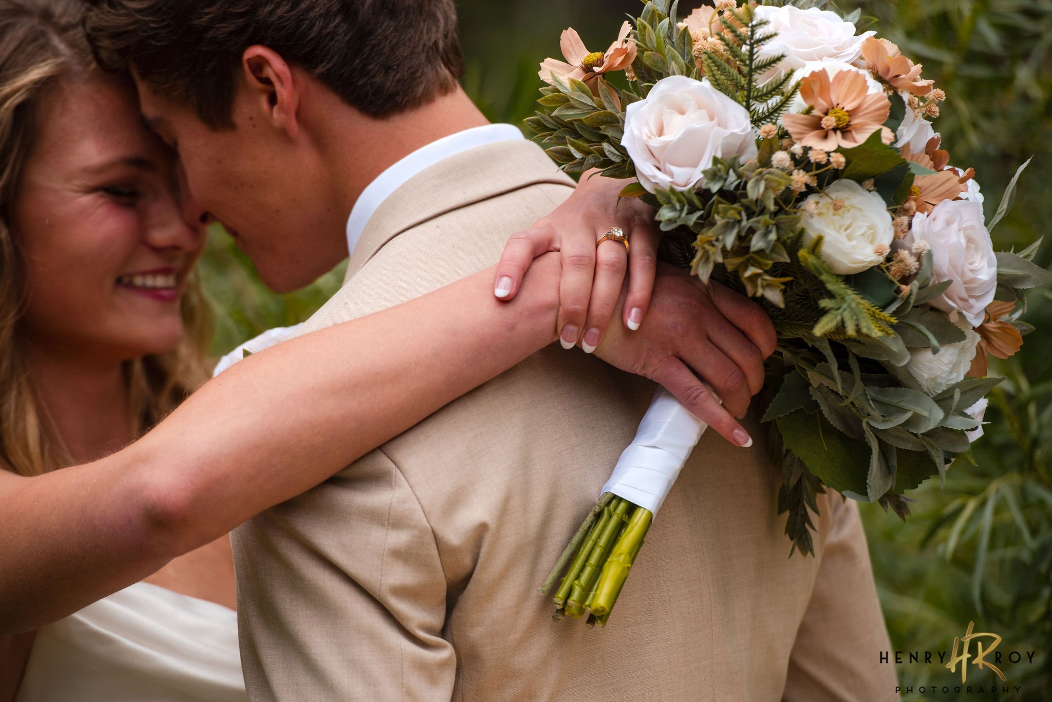 neutral-colors-bridal-bouquet-custom-silk-wedding-flowers