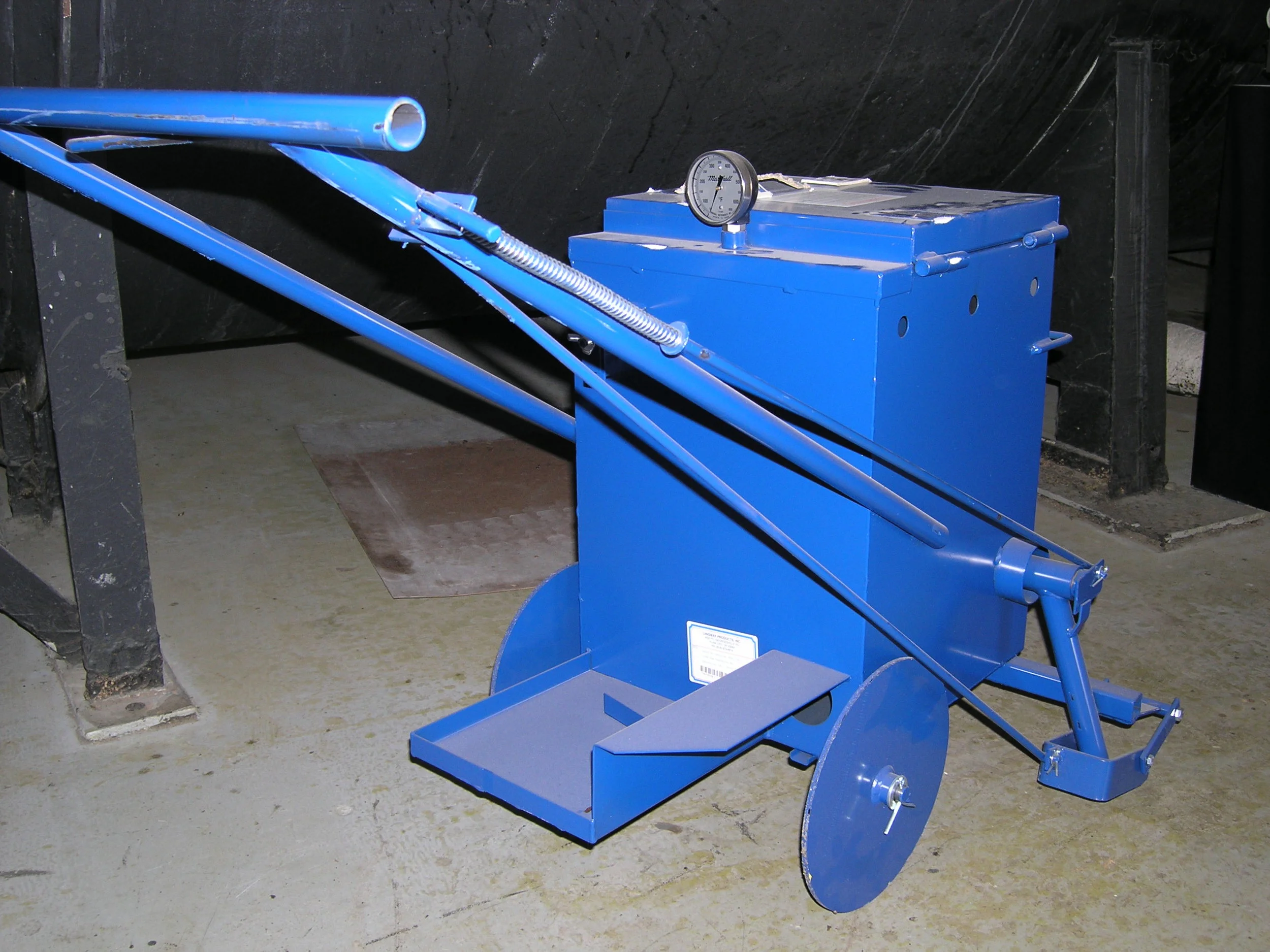 GENERAL SEALCOATING EQUIPMENT — STAR SEAL Sealcoat & Supplies