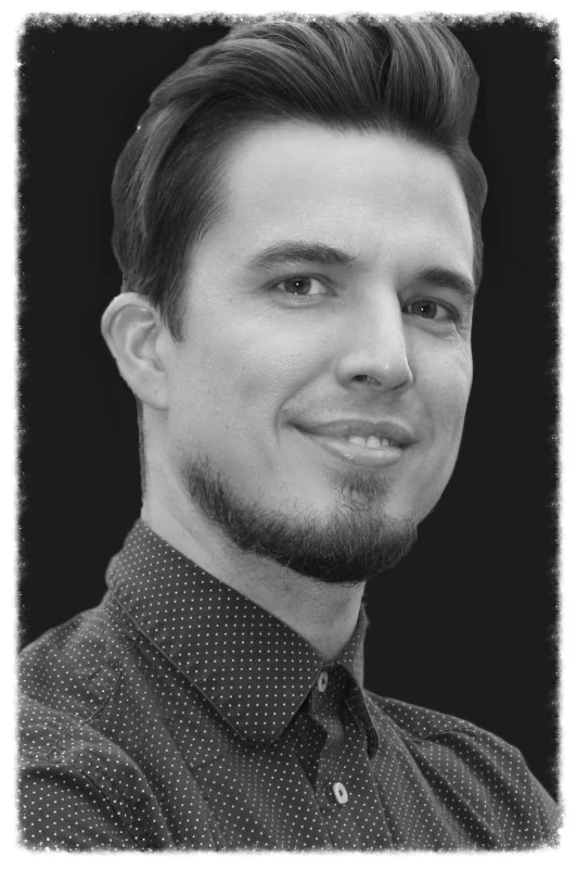 Mat (532x800).jpg