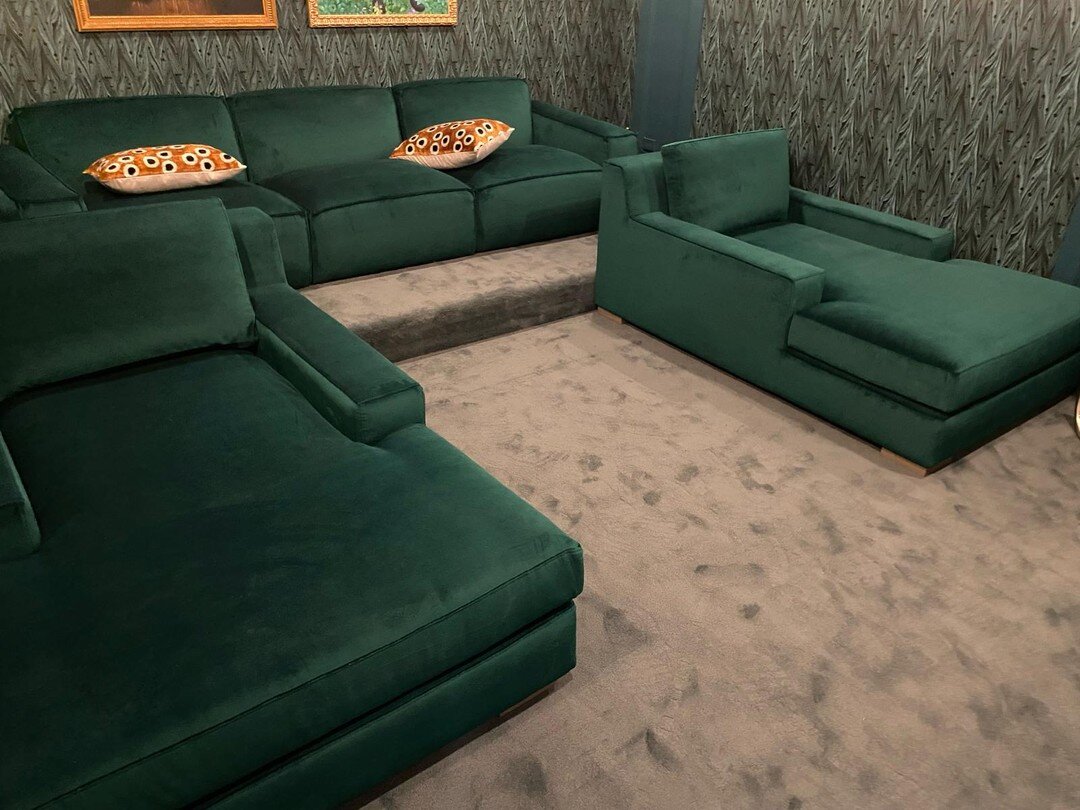 Upholstery to accent a new media room layout!

#mediaroom #upholstery #movieroom #furniture #furnituredesign #design