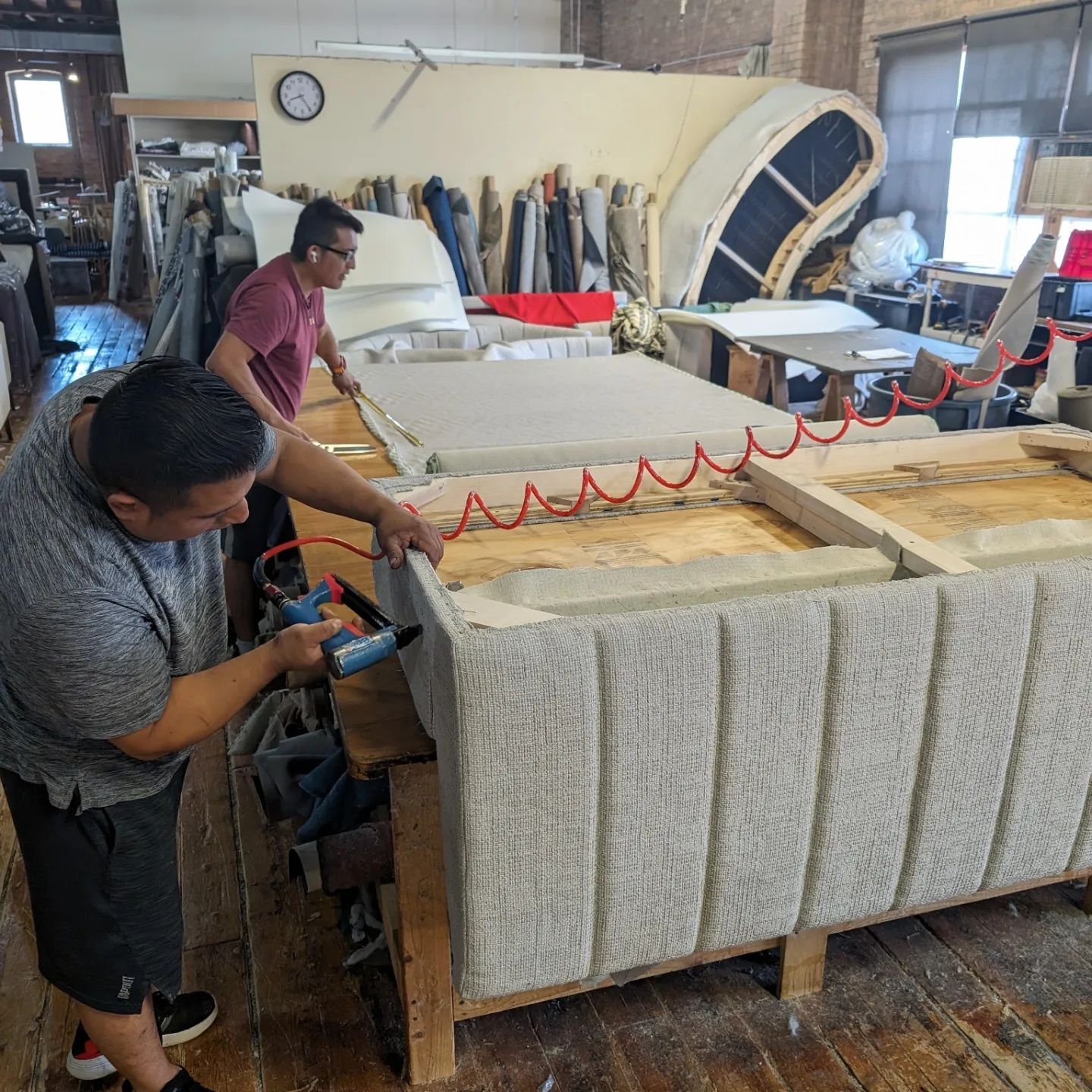 Just a couple of the projects going on at the shop today! 

#upholstered #upholstery #upholsterylife
