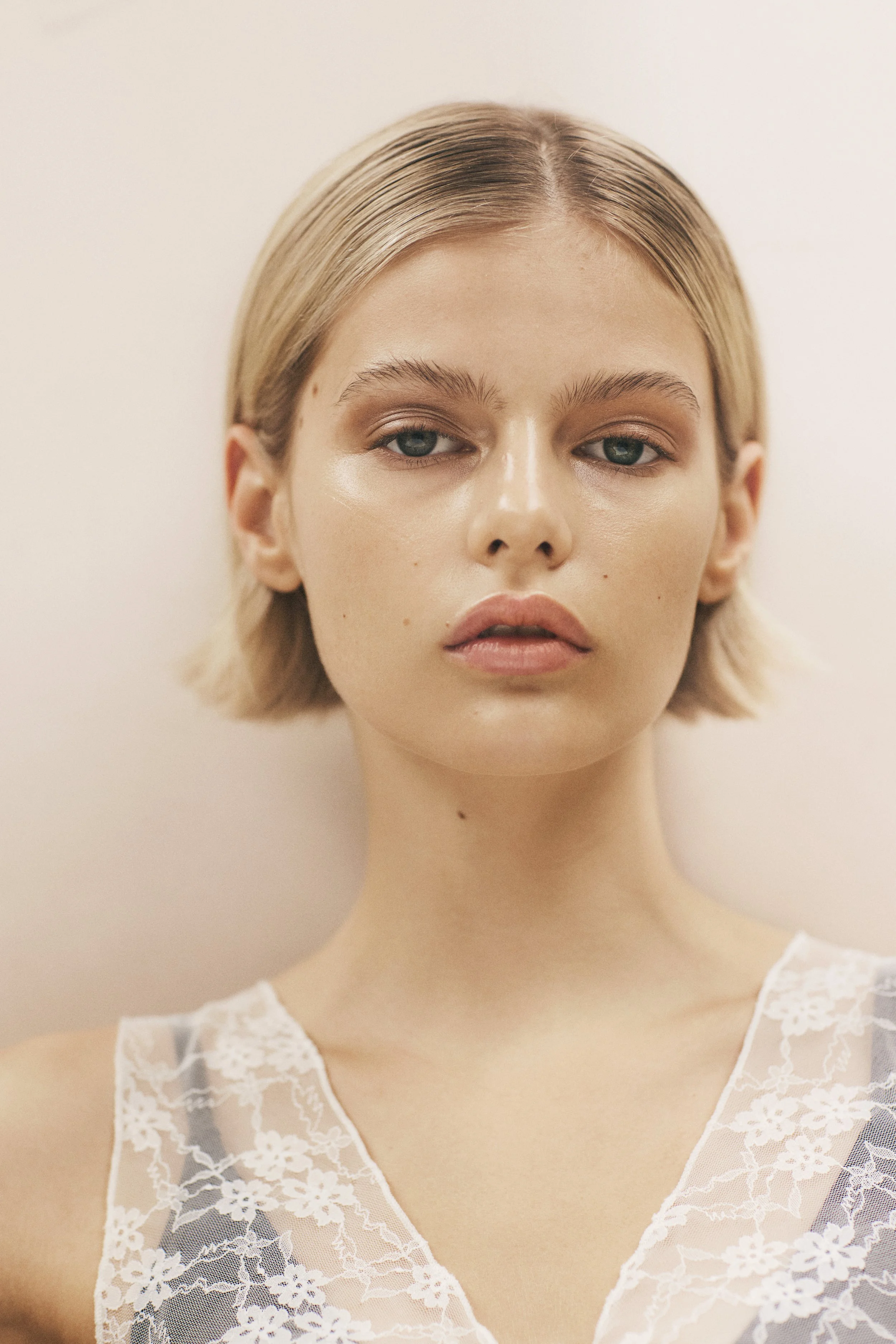 5ELEVEN_BEAUTY_SHOT002_001_F3_full frame.jpg