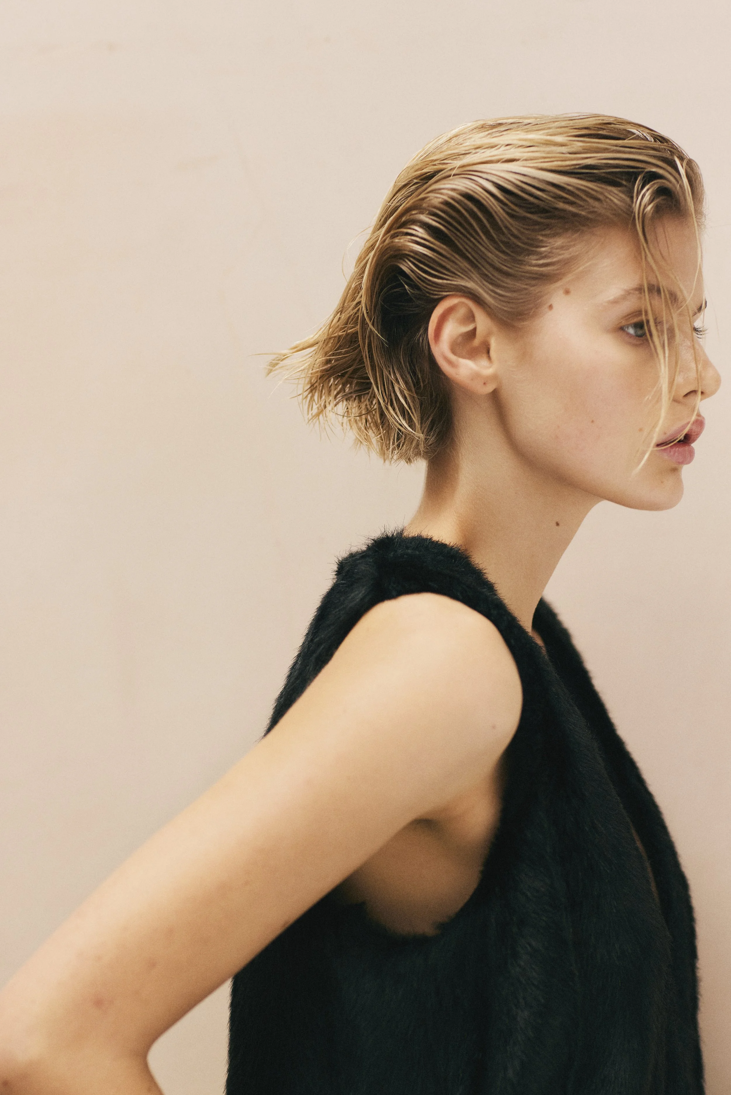 5ELEVEN_BEAUTY_SHOT004_126_F2.jpg